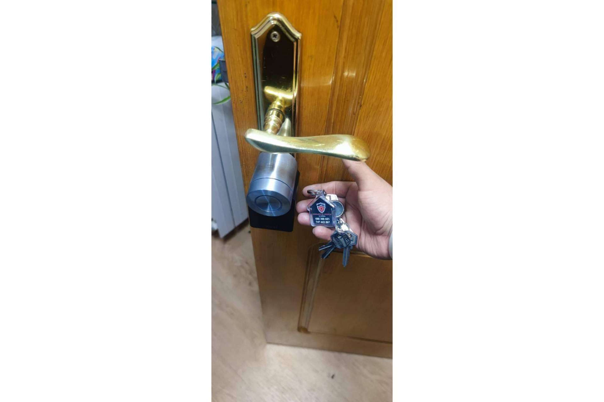 MAGDAZU SEGURIDAD CERRAJEROS ofrece soluciones de cerrajería 24h a precio cerrado en Madrid