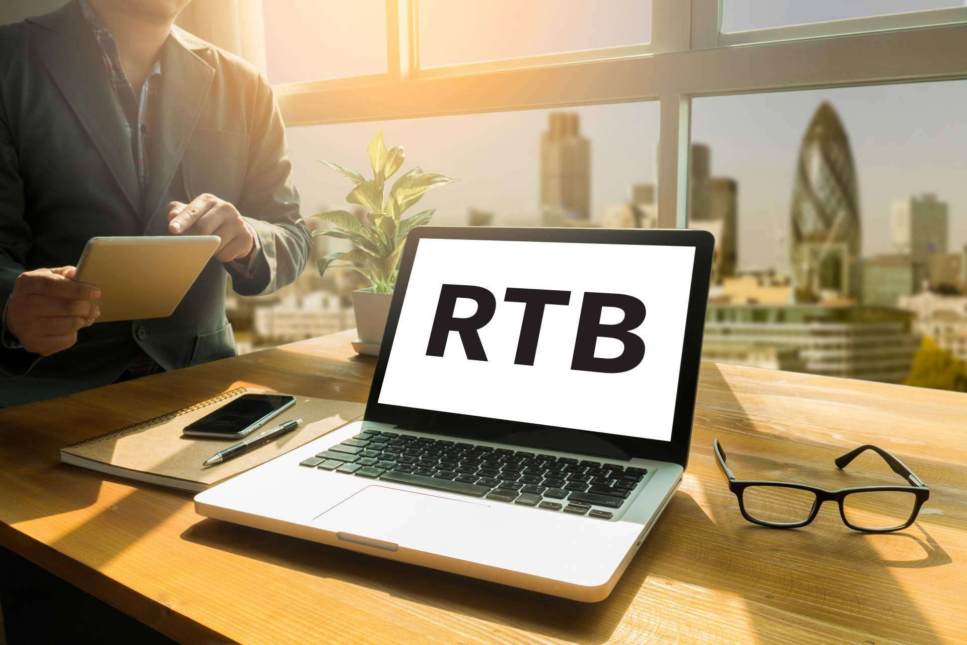 Multiplicar el impacto de las campañas de publicidad a través del RTB, con Iempresa