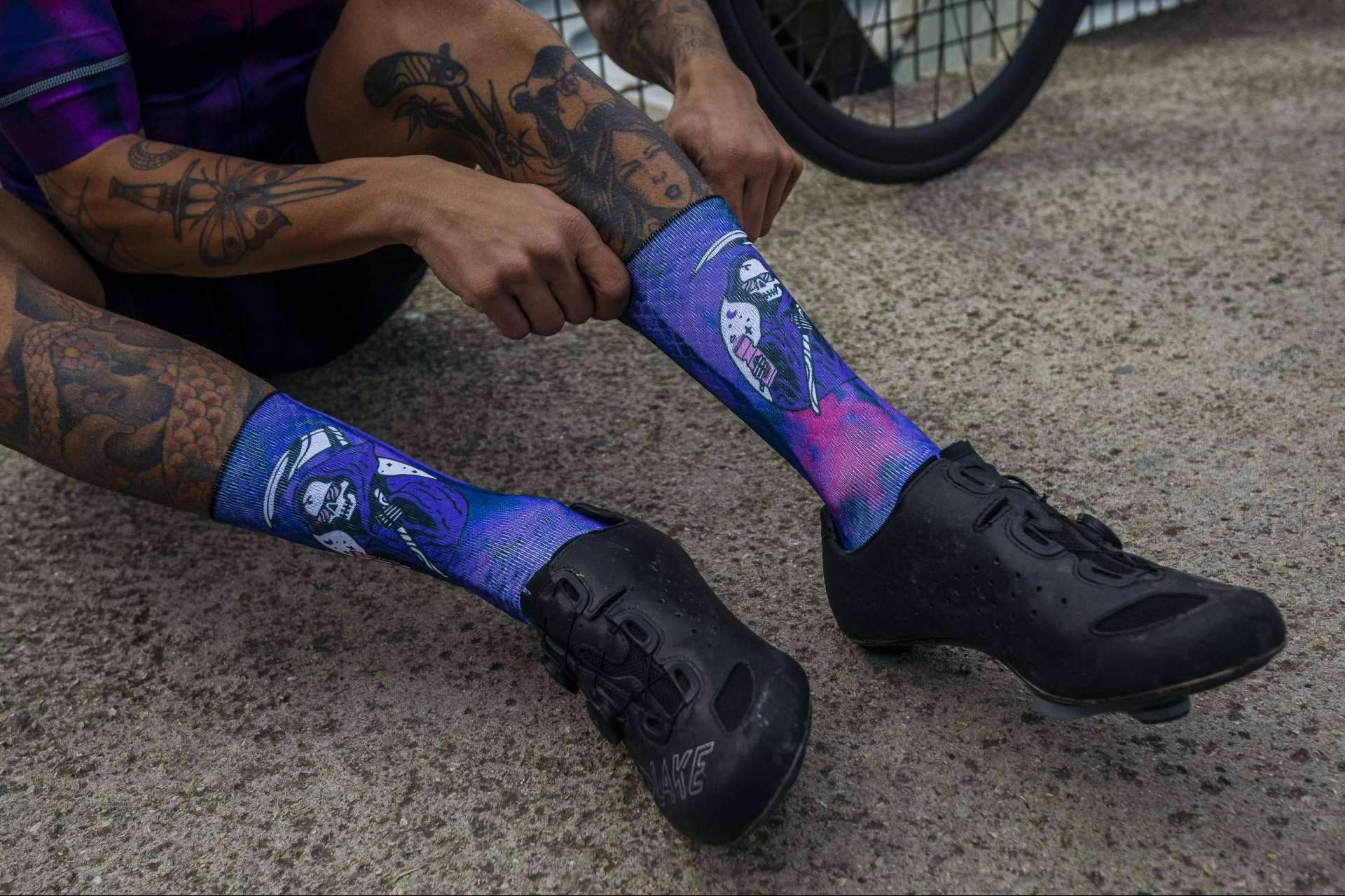 Calidad y diseño en los calcetines ciclismo y running de Maldita Buena Suerte