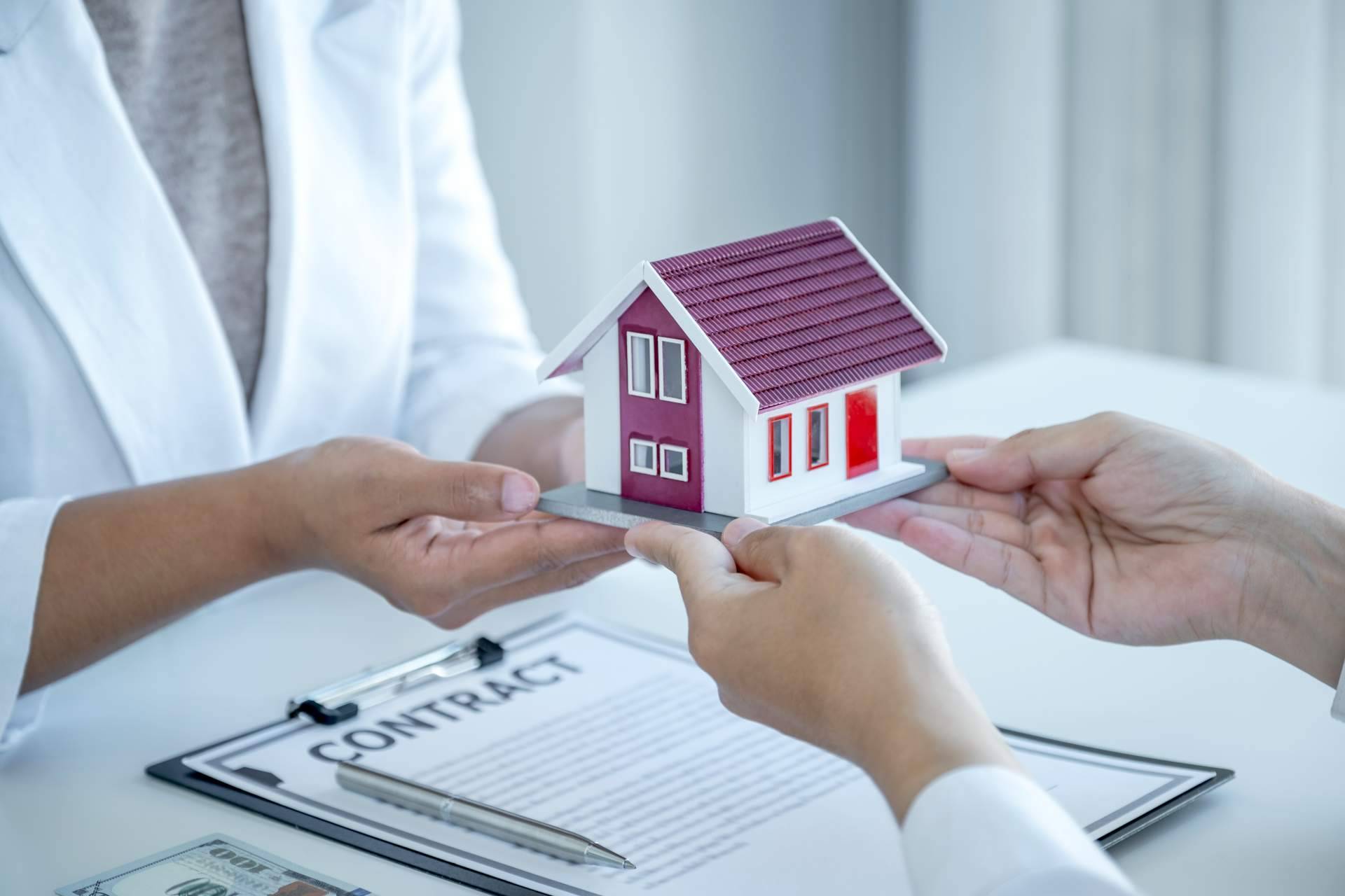 Realtyplus sobre por qué España es uno de los mejores lugares para inversión inmobiliaria de extranjeros