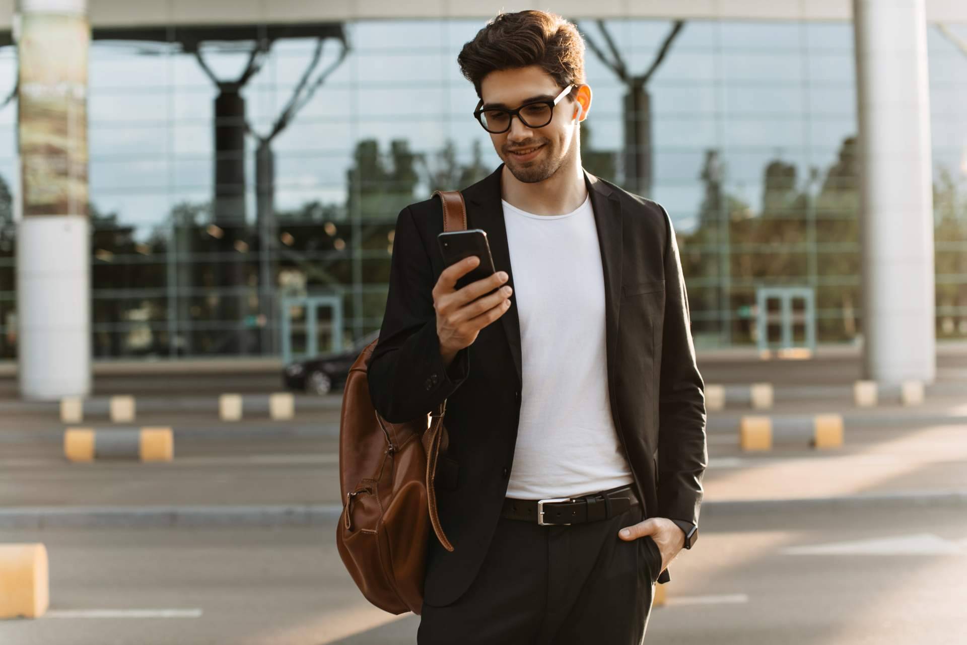 Los números y contactos de una gran variedad de aerolíneas, como el teléfono Ryanair, están disponibles en NúmerodeInformación.com