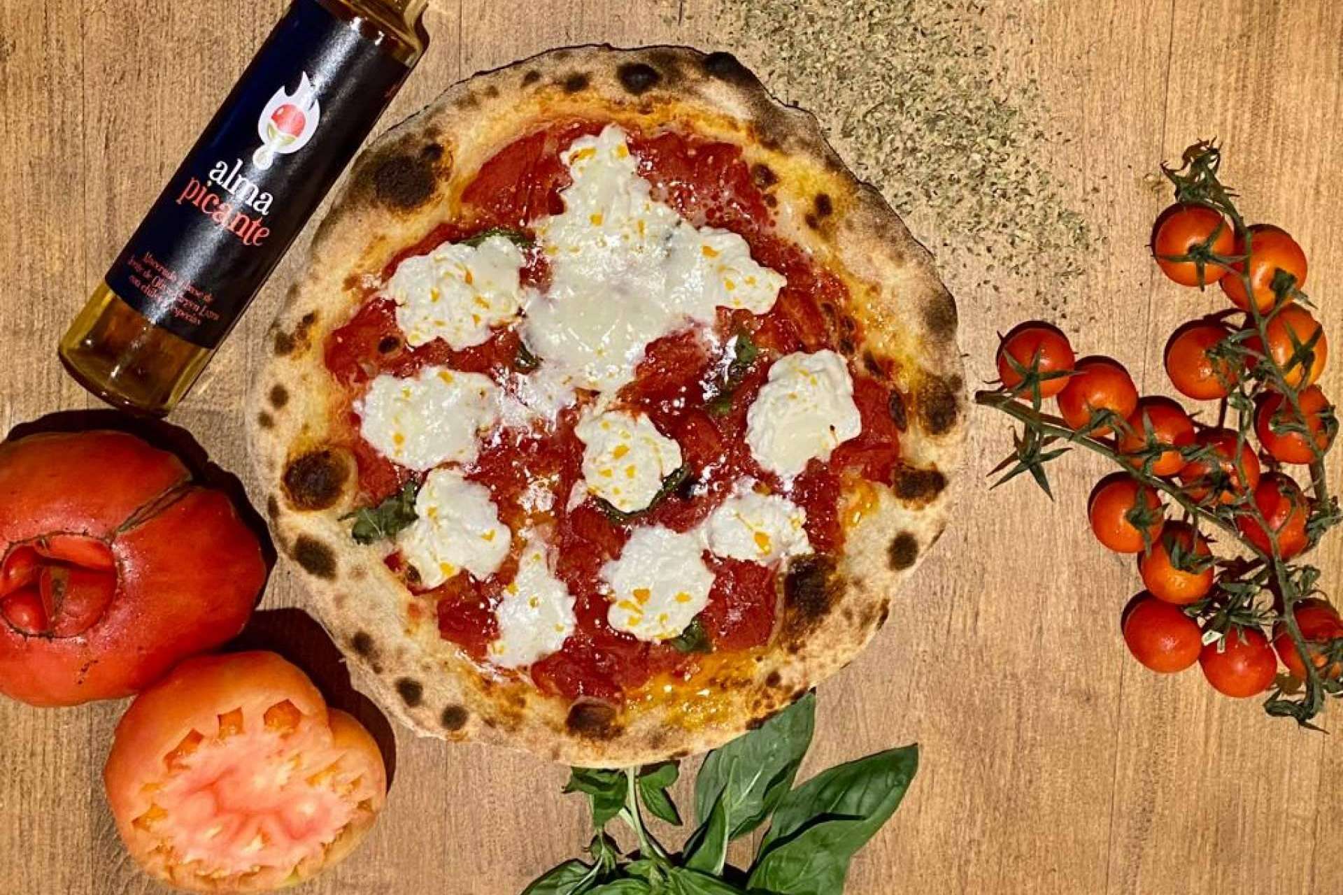 Marco Bianchi es el pizzero español de Il Cortile, quien ha sido campeón del mundo de pizza picante