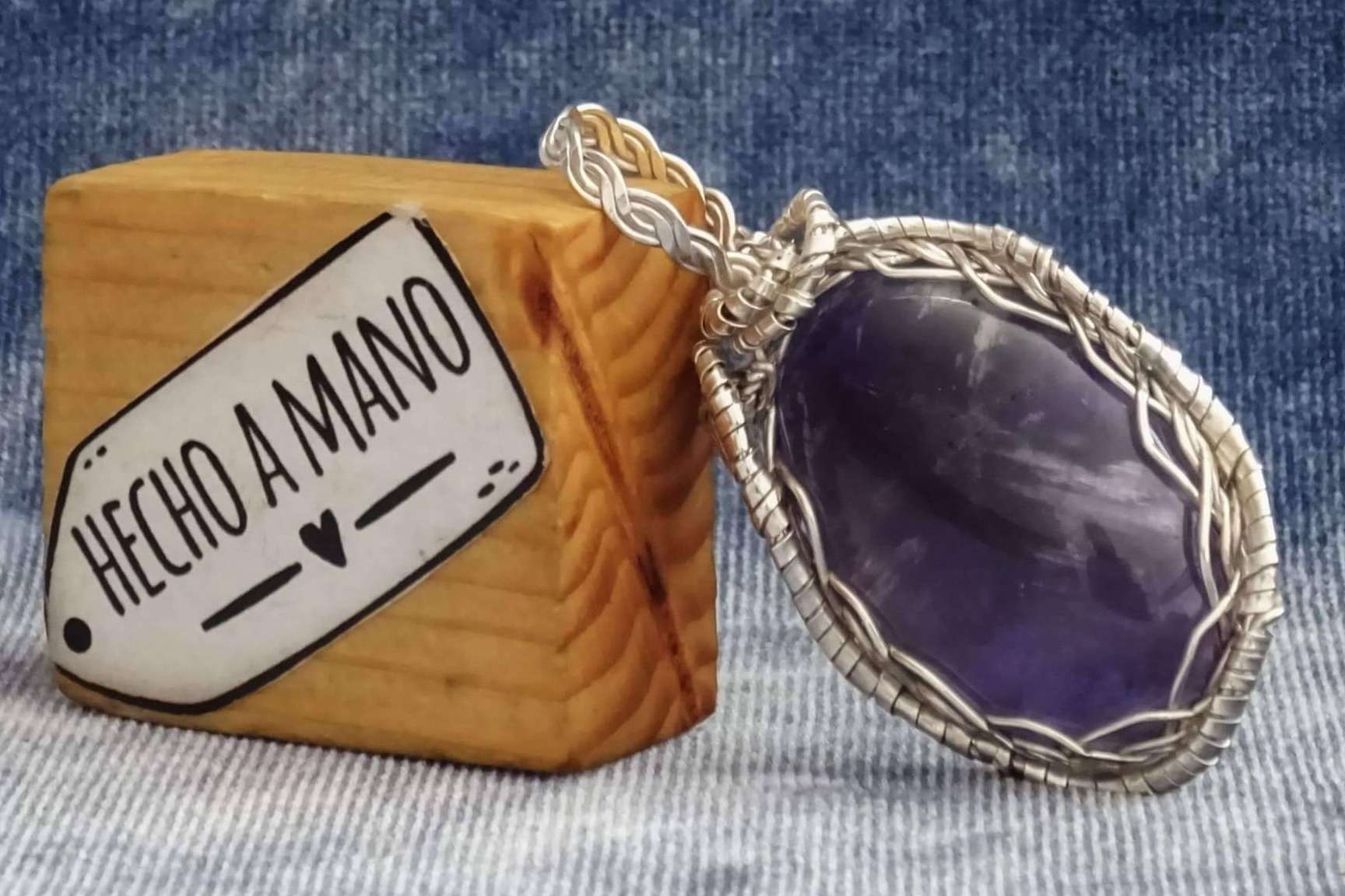 La firma Ecolibrí ofrece joyas artesanales de plata