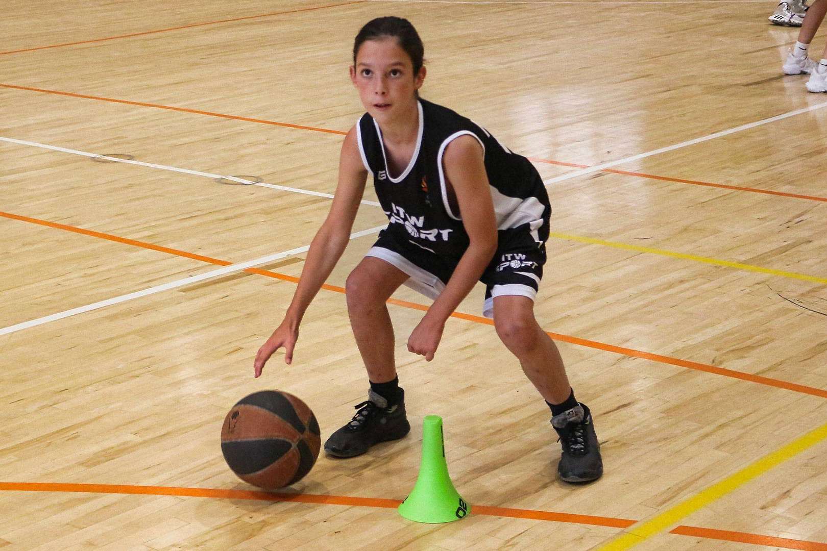 Programas para el desarrollo de los jugadores de baloncesto, con ITW Sport