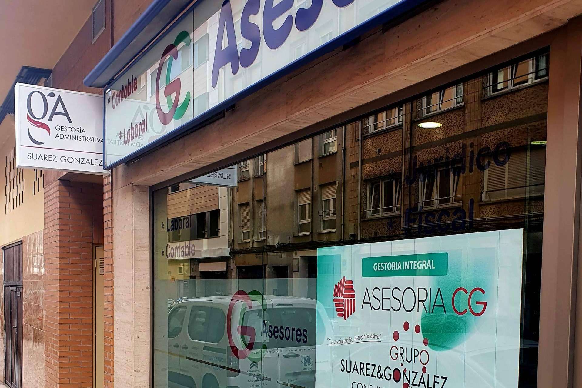 Cuáles son las diferencias entre una asesoría y una gestoría, por Suárez & González Consultores