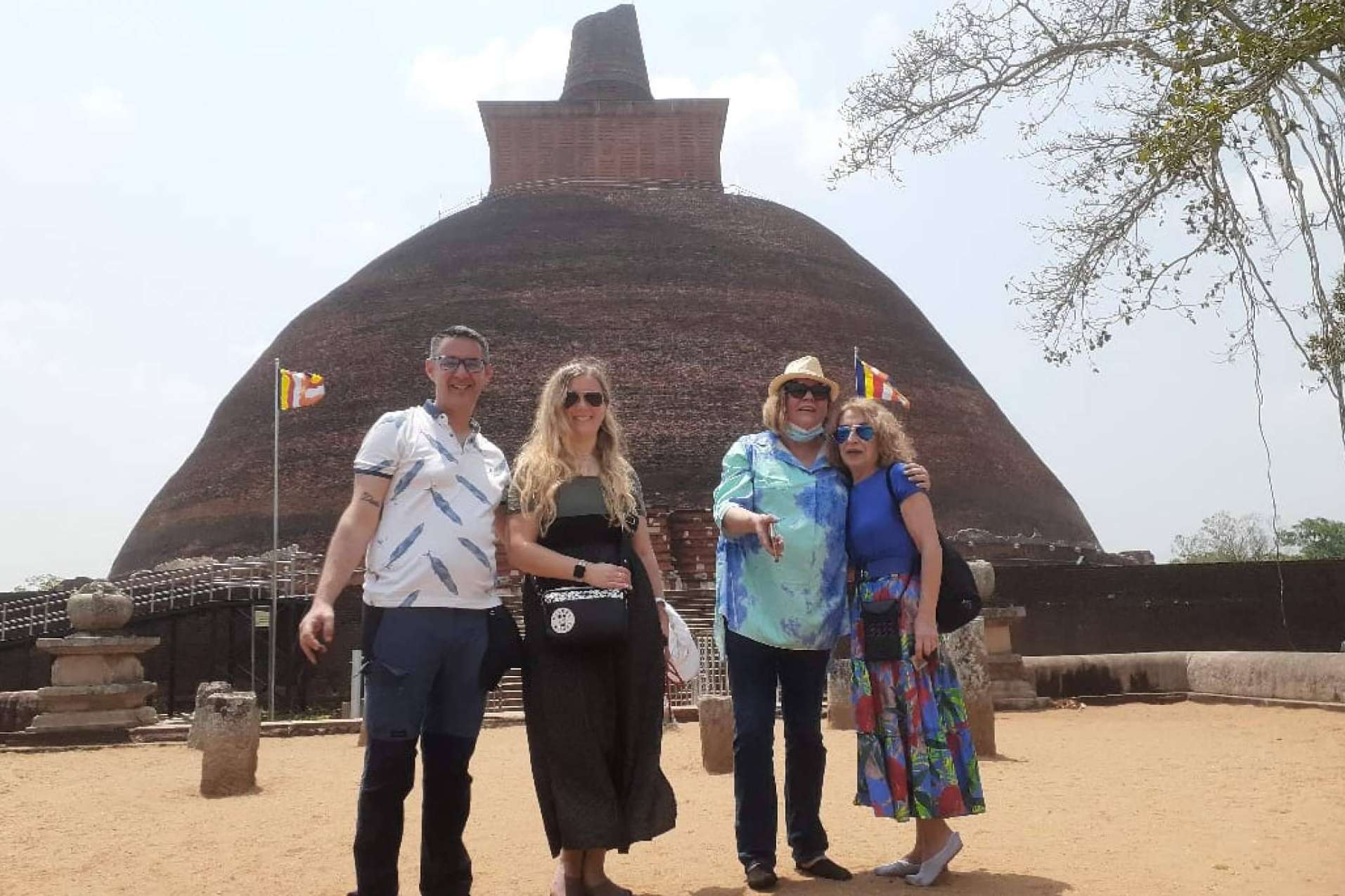 Sri Lanka Viajes Edén, la agencia de viajes local en Sri Lanka que organiza viajes a medida para los turistas que desean visitar la isla