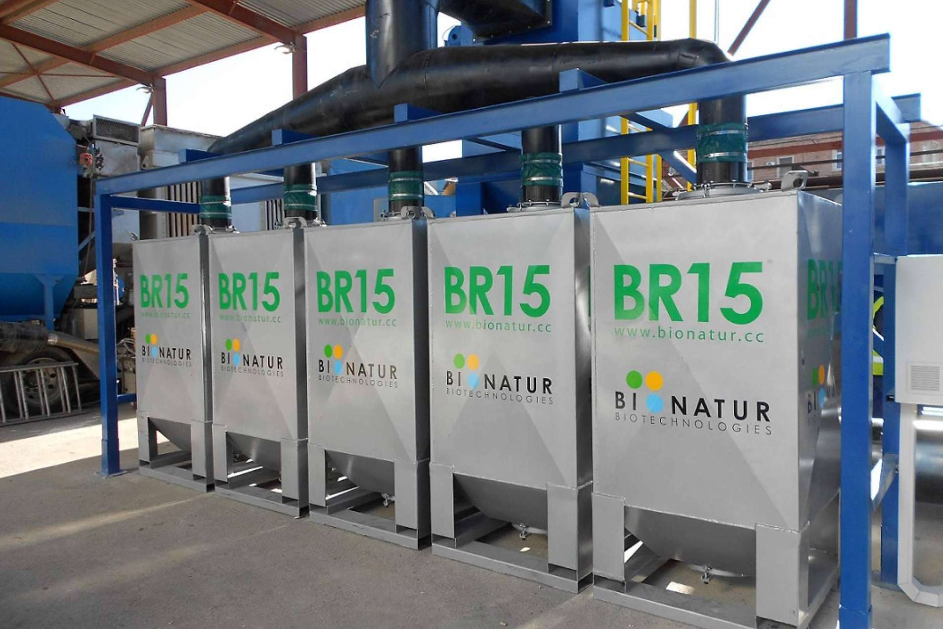 Bionatur Medio Ambiente contribuye a eliminar los principales productos contaminantes en la industria