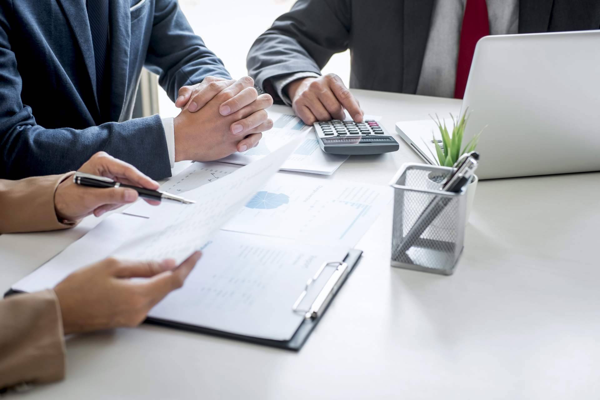 ¿Por qué es imprescindible contar con un seguro para empresas?, por Vista Seguros