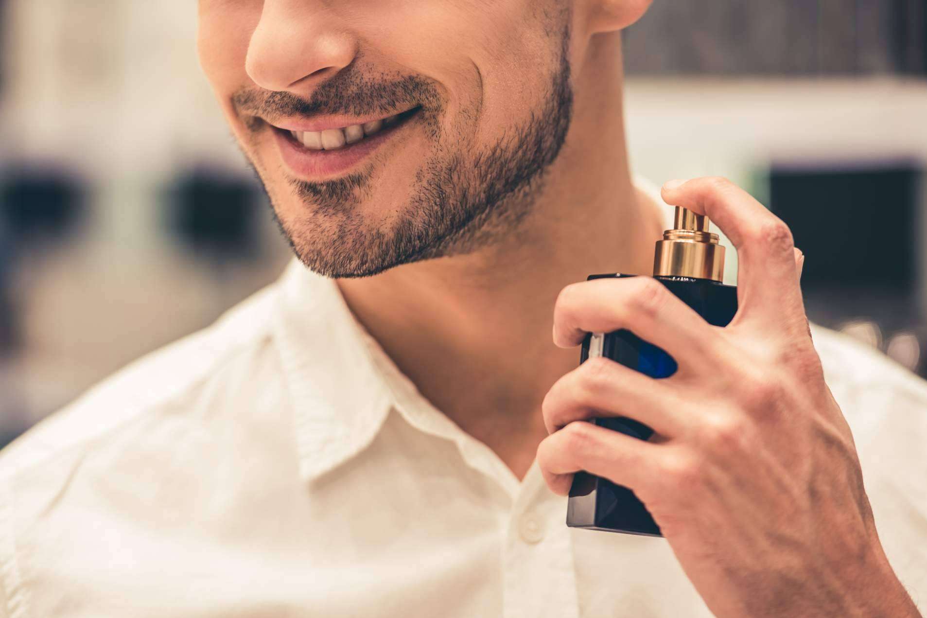 Divain Parfums dispone de más de 600 perfumes a un precio económico para regalar en Navidad