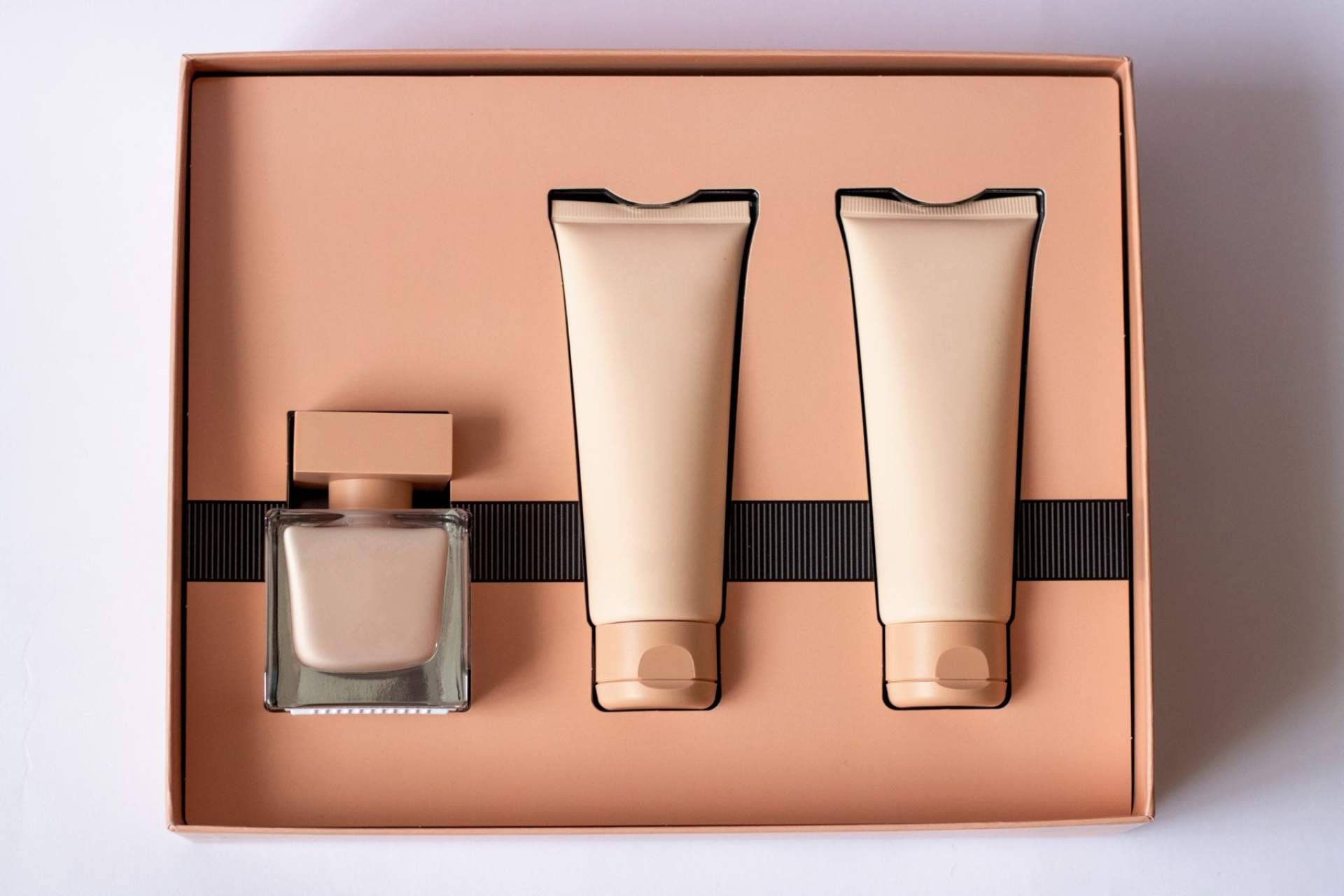 FarmaSky ofrece productos de belleza para regalar estas navidades