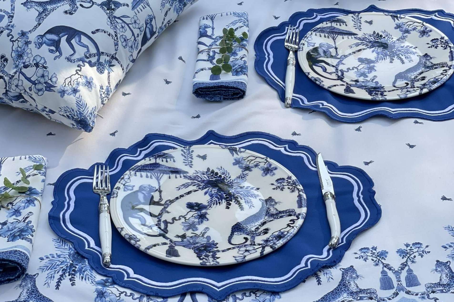 La marca Goodies presenta varias colecciones de vajillas y textiles exclusivos