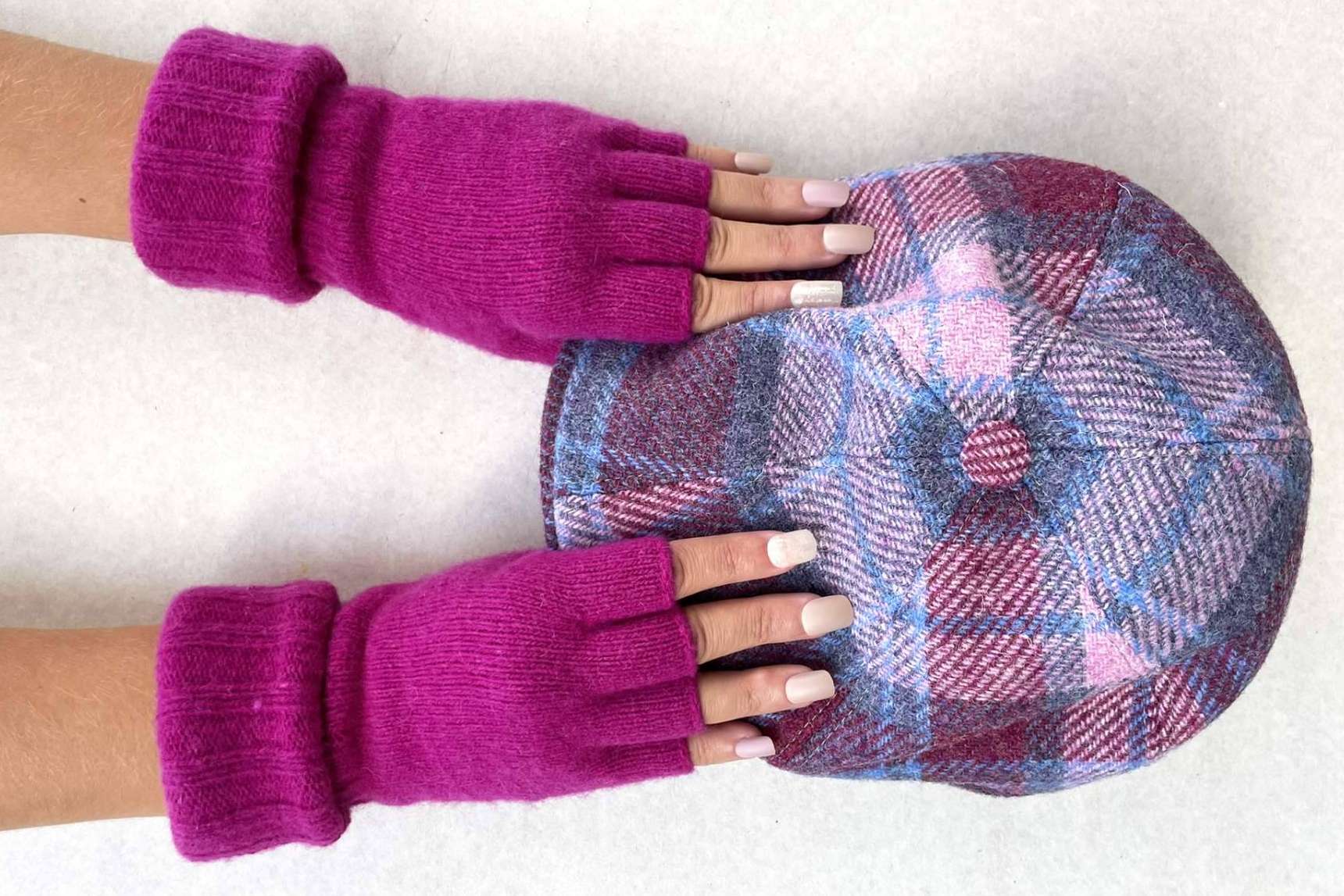 Los guantes y complementos de Santacana, regalos con los que acertar esta navidad