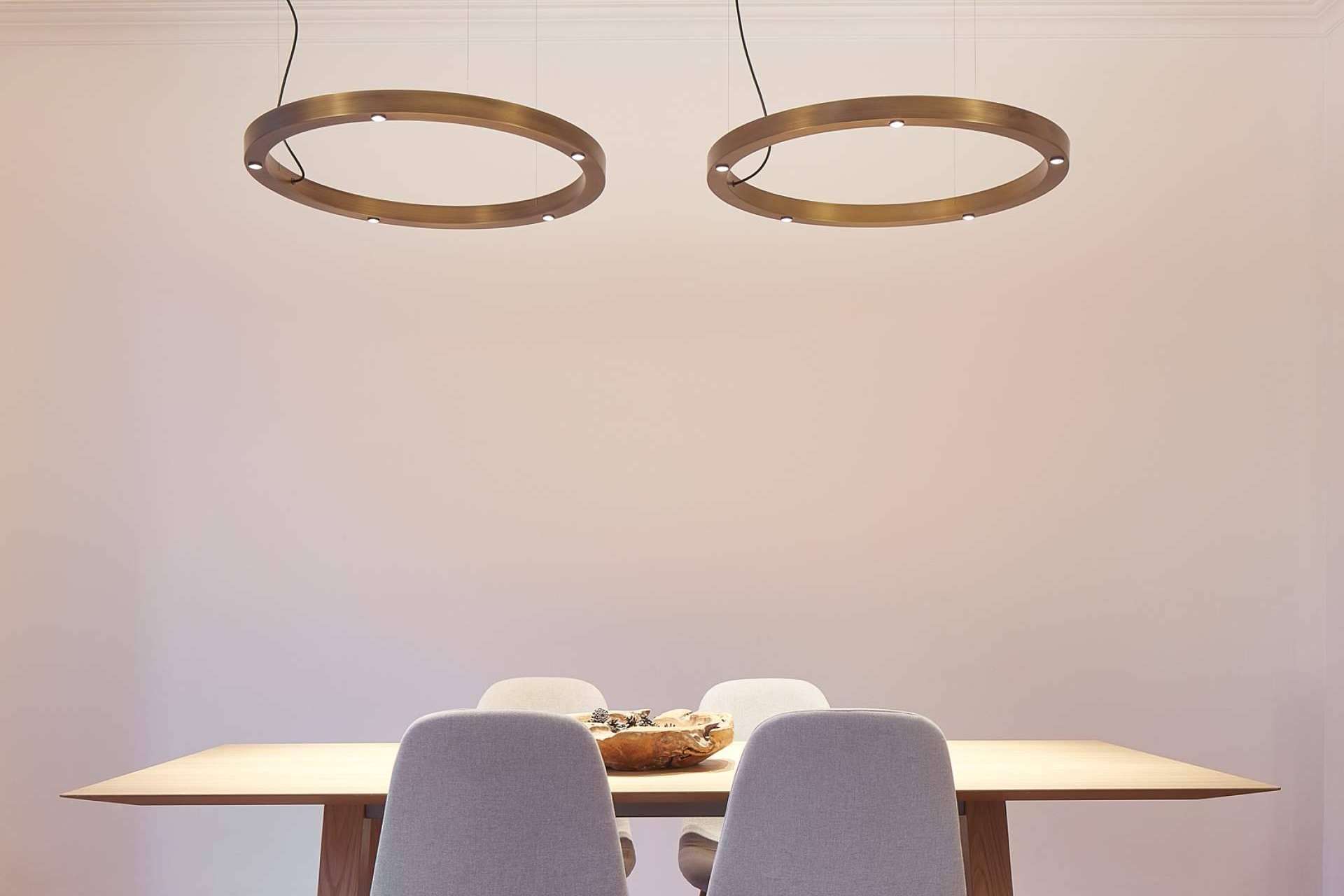 Cómo iluminar una mesa de comedor, con Insolit