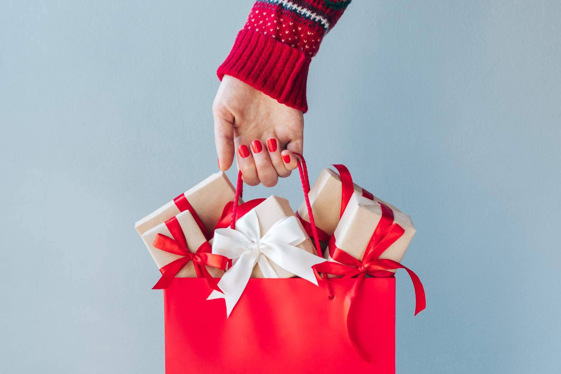 El e-commerce E&E Store fomenta la compra navideña de productos cosméticos