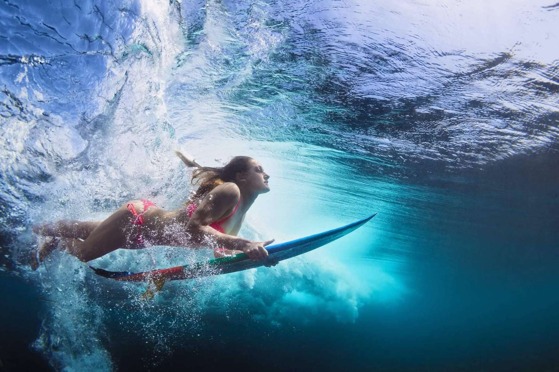 El surf house de Watsay Surf School & Camp, el modelo de alojamiento para los amantes del surf en Cantabria