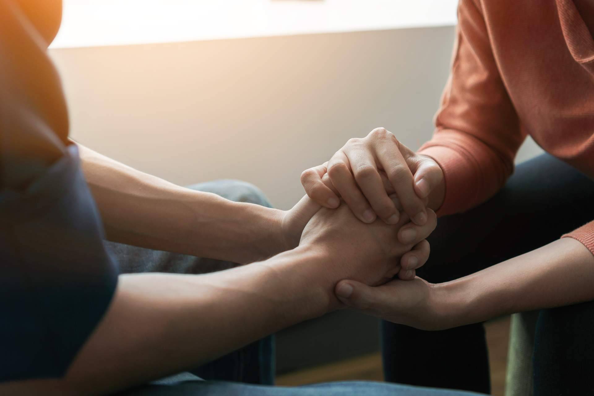 Apoyo profesional para hacer frente a las alteraciones de la salud mental, con ALUCOD