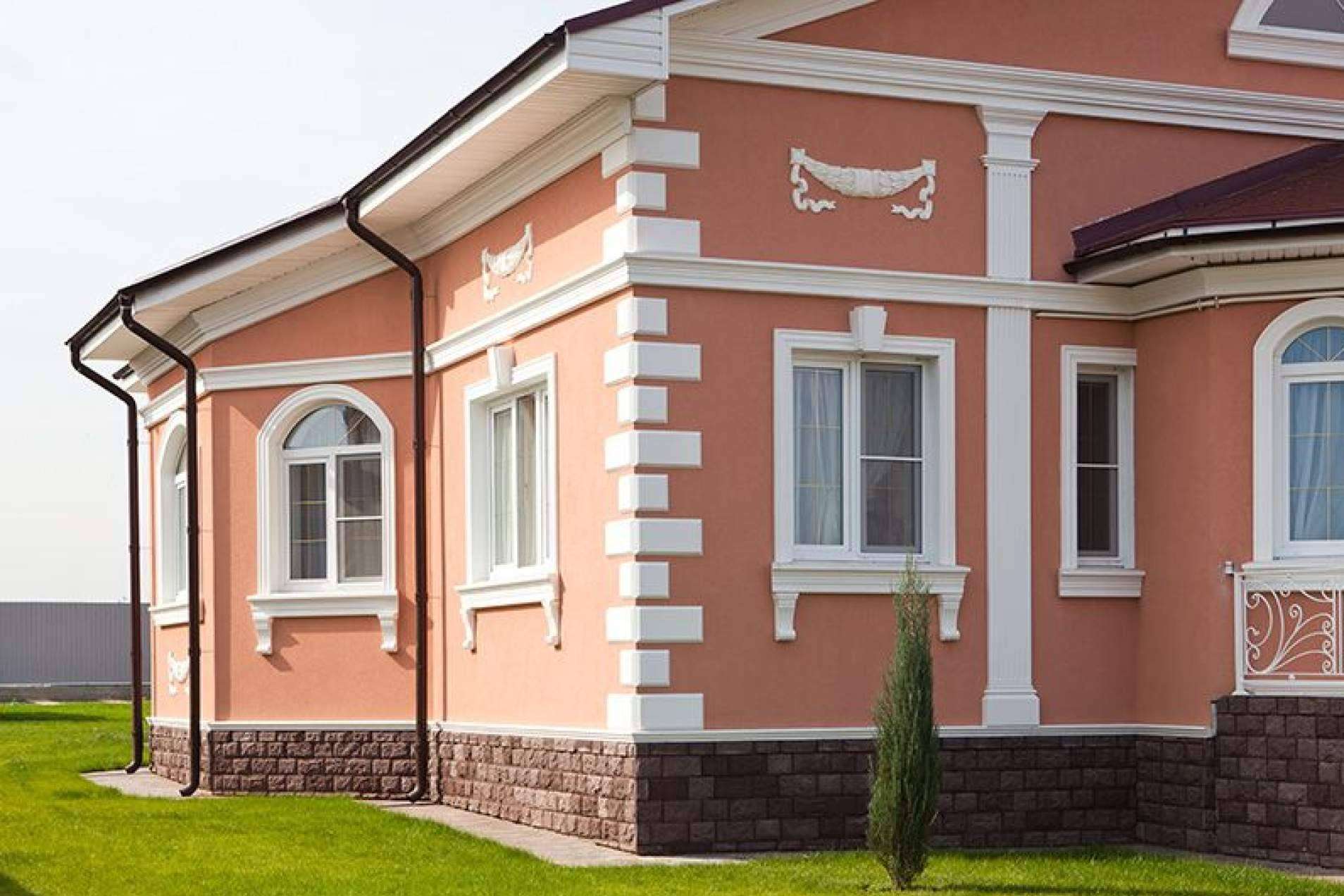 Sumiseran, especialistas en cornisas exteriores
