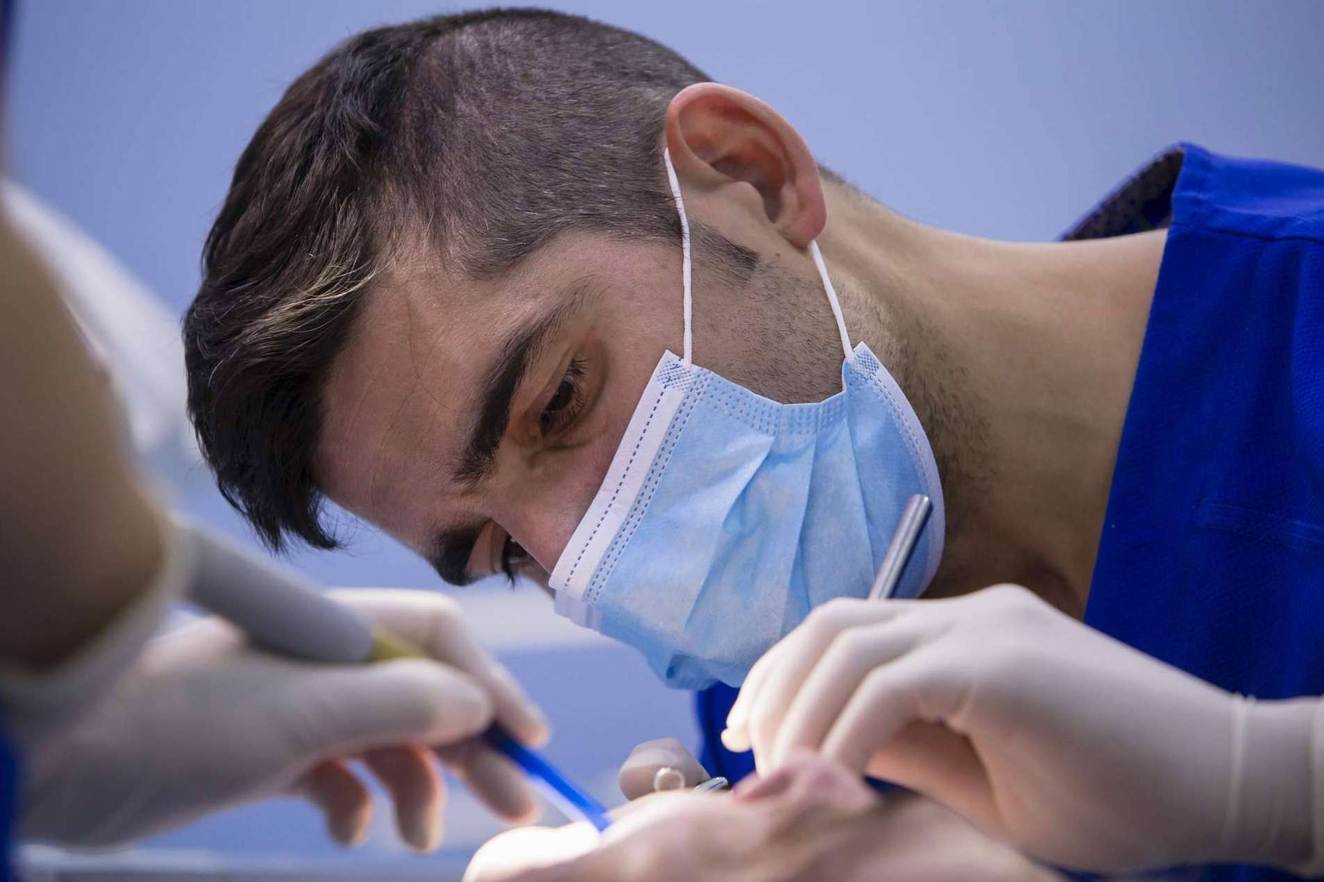Sonrisas sanas y bonitas con clínicas CLEARDENT