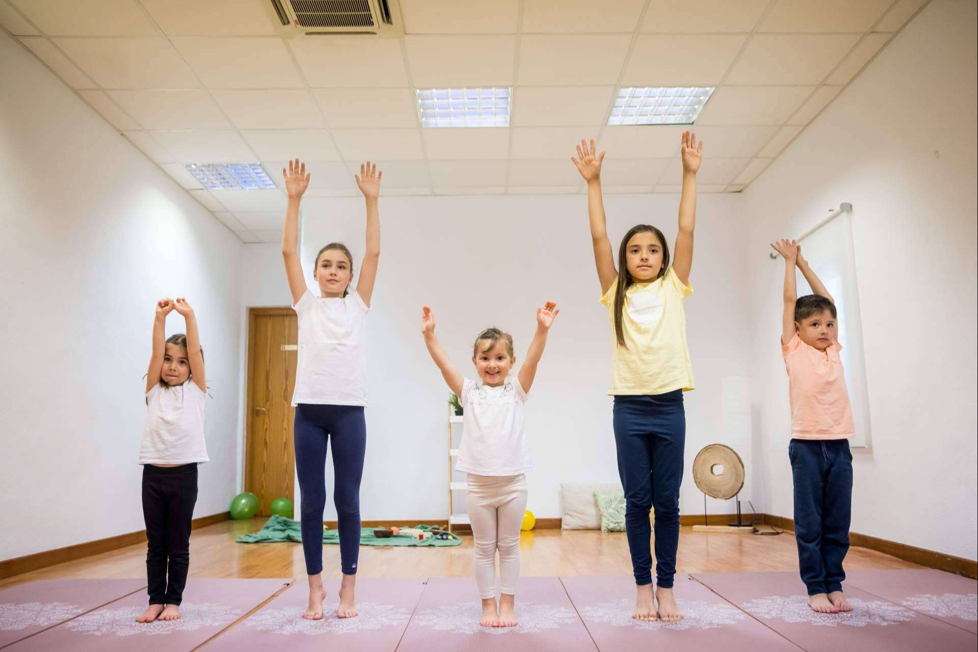 Ser profesor de yoga y mindfulness para niños, de la mano de Yoga Maya Kids