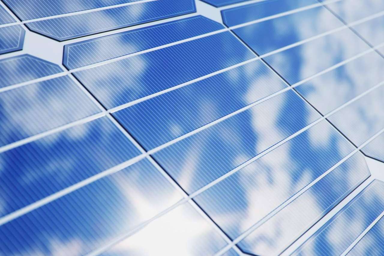 ¿Qué ahorro supone la instalación de placas solares en Málaga?, por Energías Lumilec