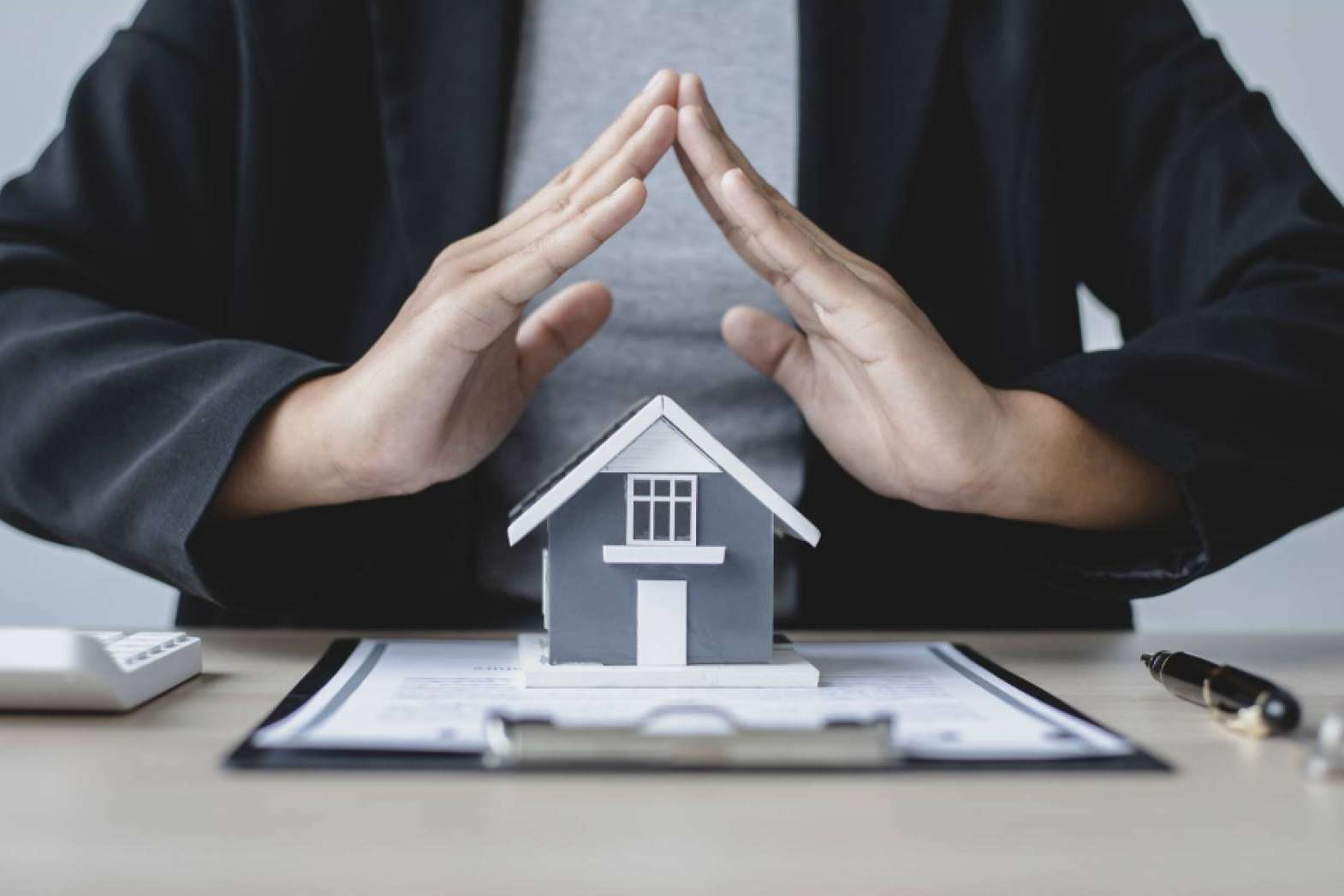 Central Hipotecaria sobre la necesidad de contar con un intermediario hipotecario