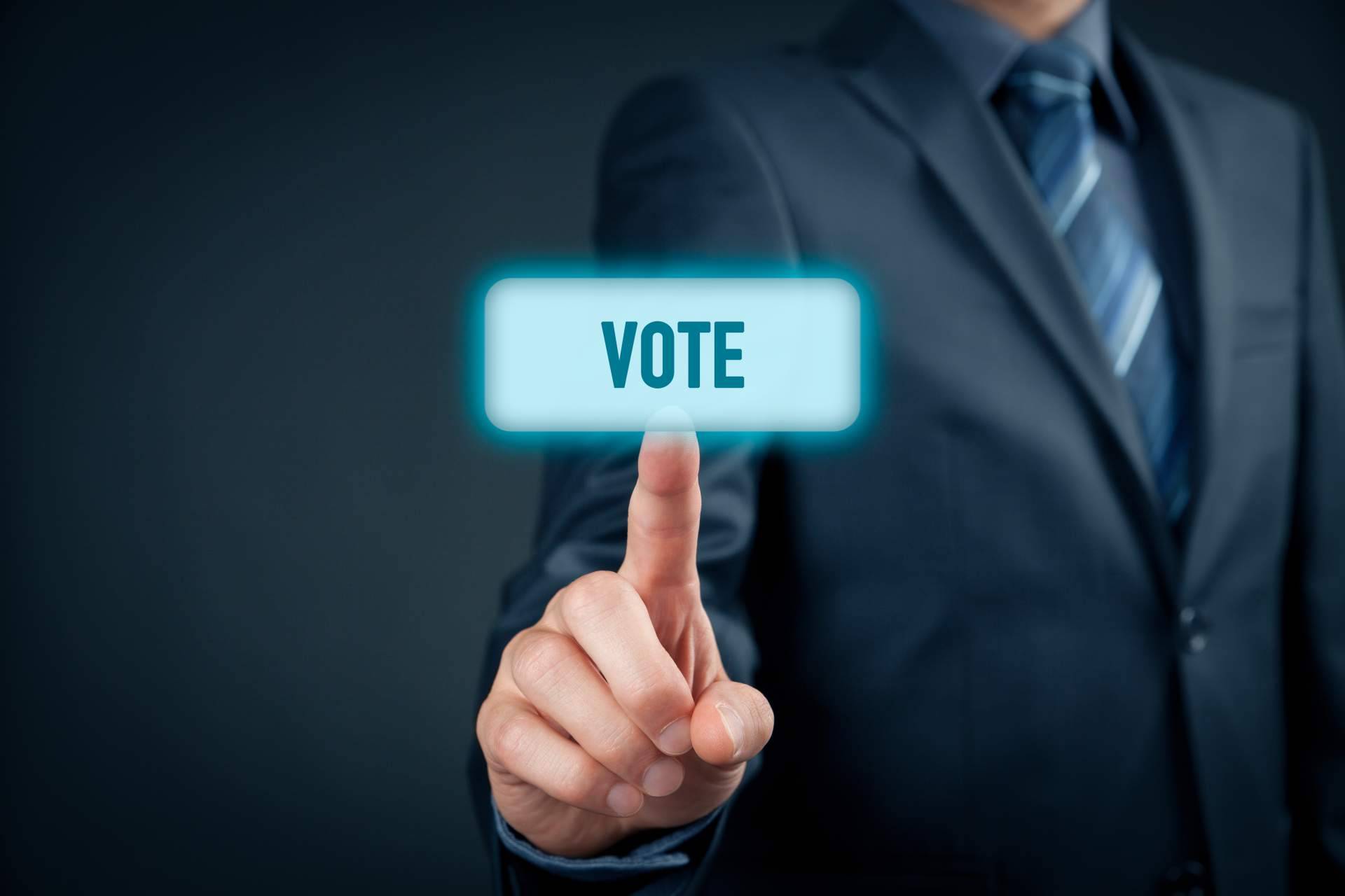 ¿En qué consiste el sistema de votación electrónica de Custom Vote?