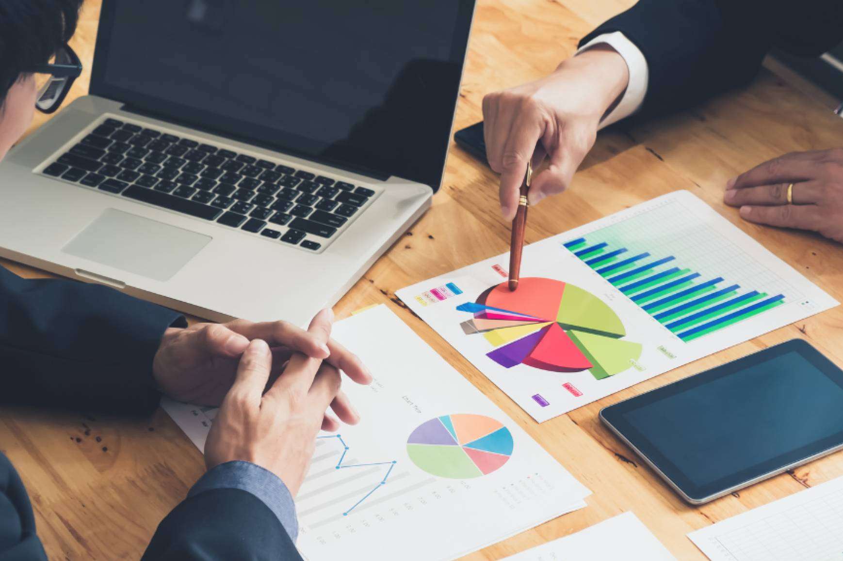 Seguros Academy explica cómo evoluciona la tarifa en el seguro de decesos
