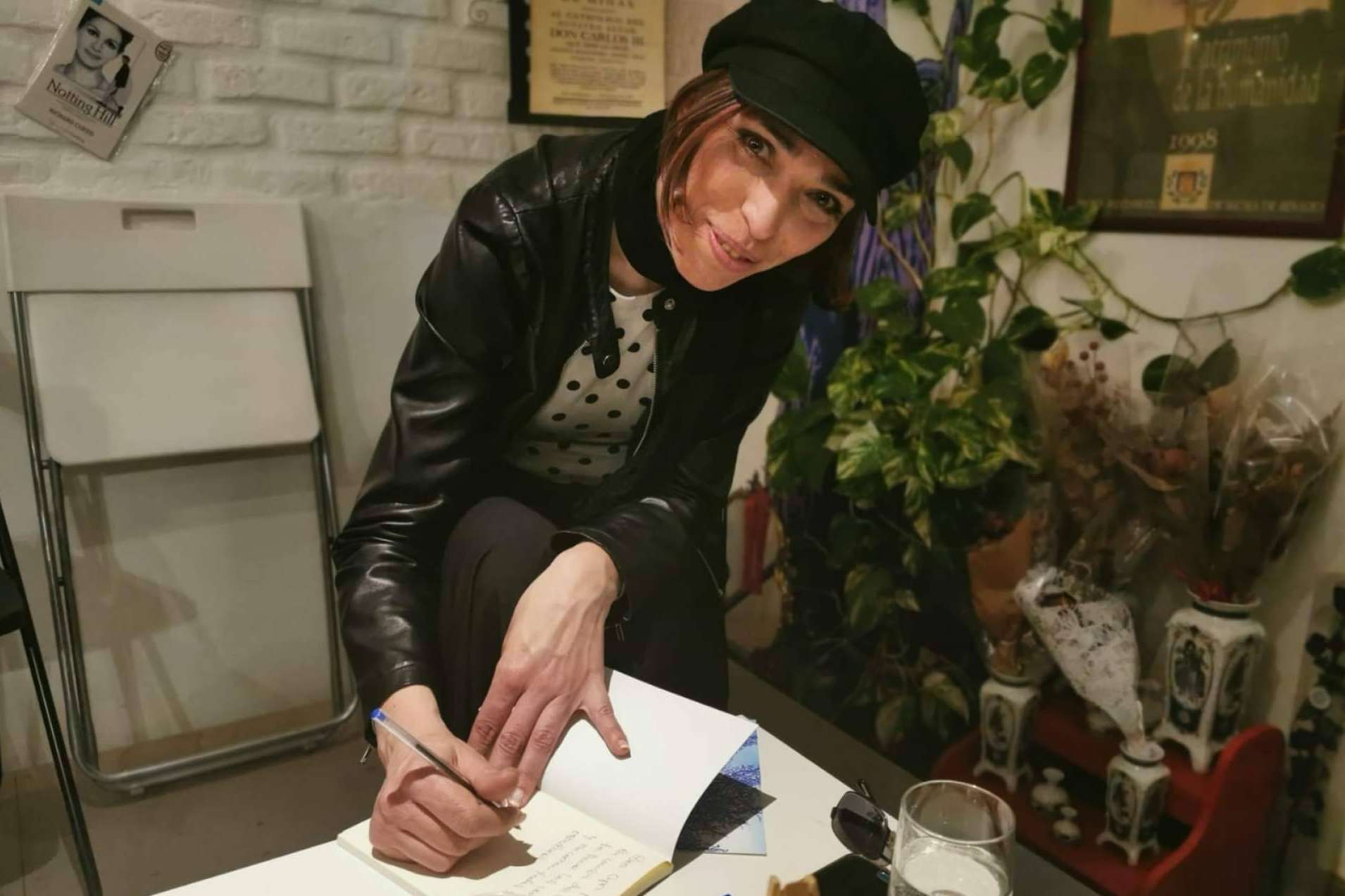 Paty Liñán, la escritora que salta a la fama con Llueve en los Columpios