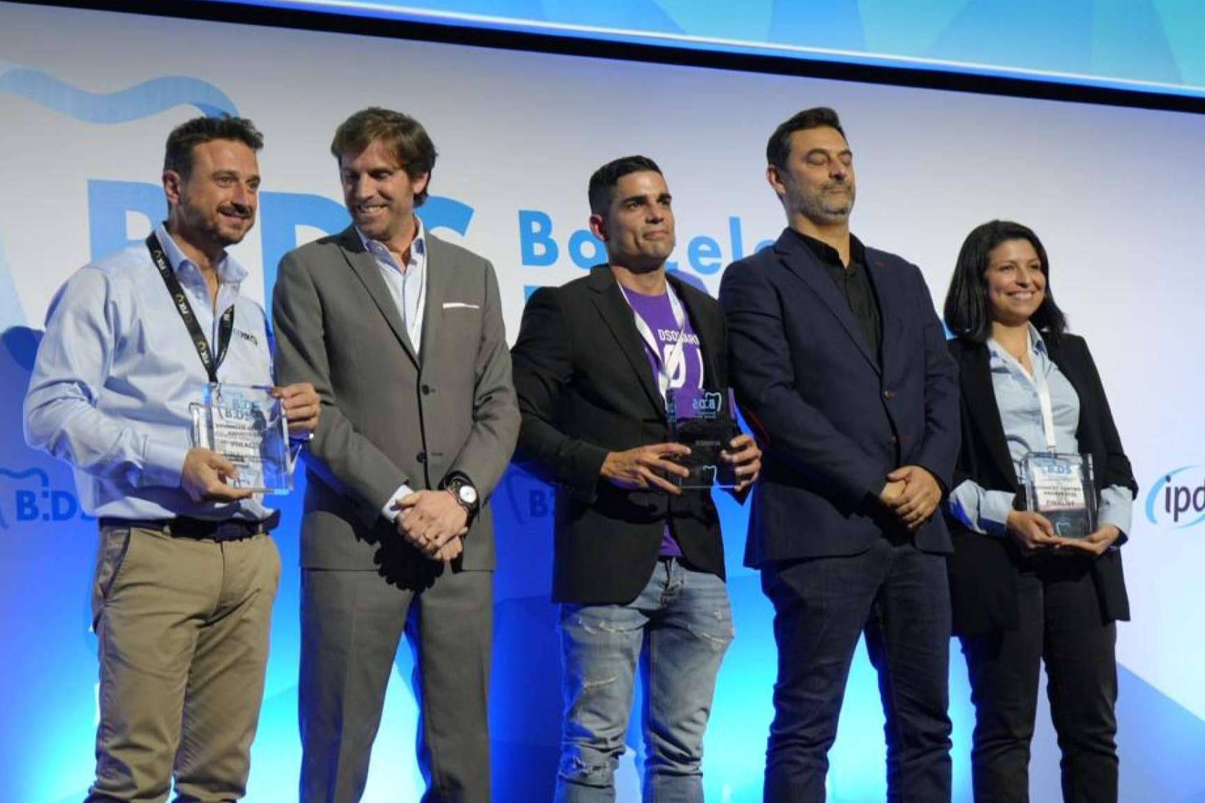 Lucatia y Cleardent obtienen el premio a la start-up más innovadora por la creación de su metaverso odontológico CLEARDENT TOWER