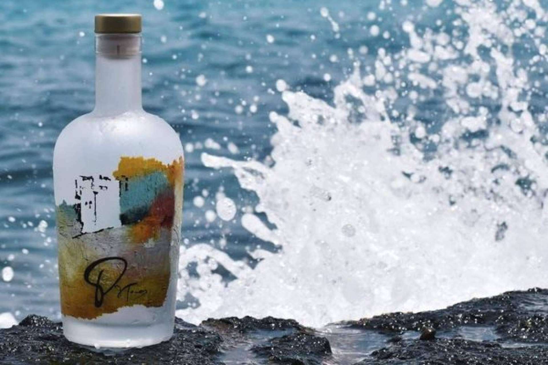 Descubrir la Ginebra Gallega Premium con ingredientes únicos y sabores exquisitos, Galician Gin