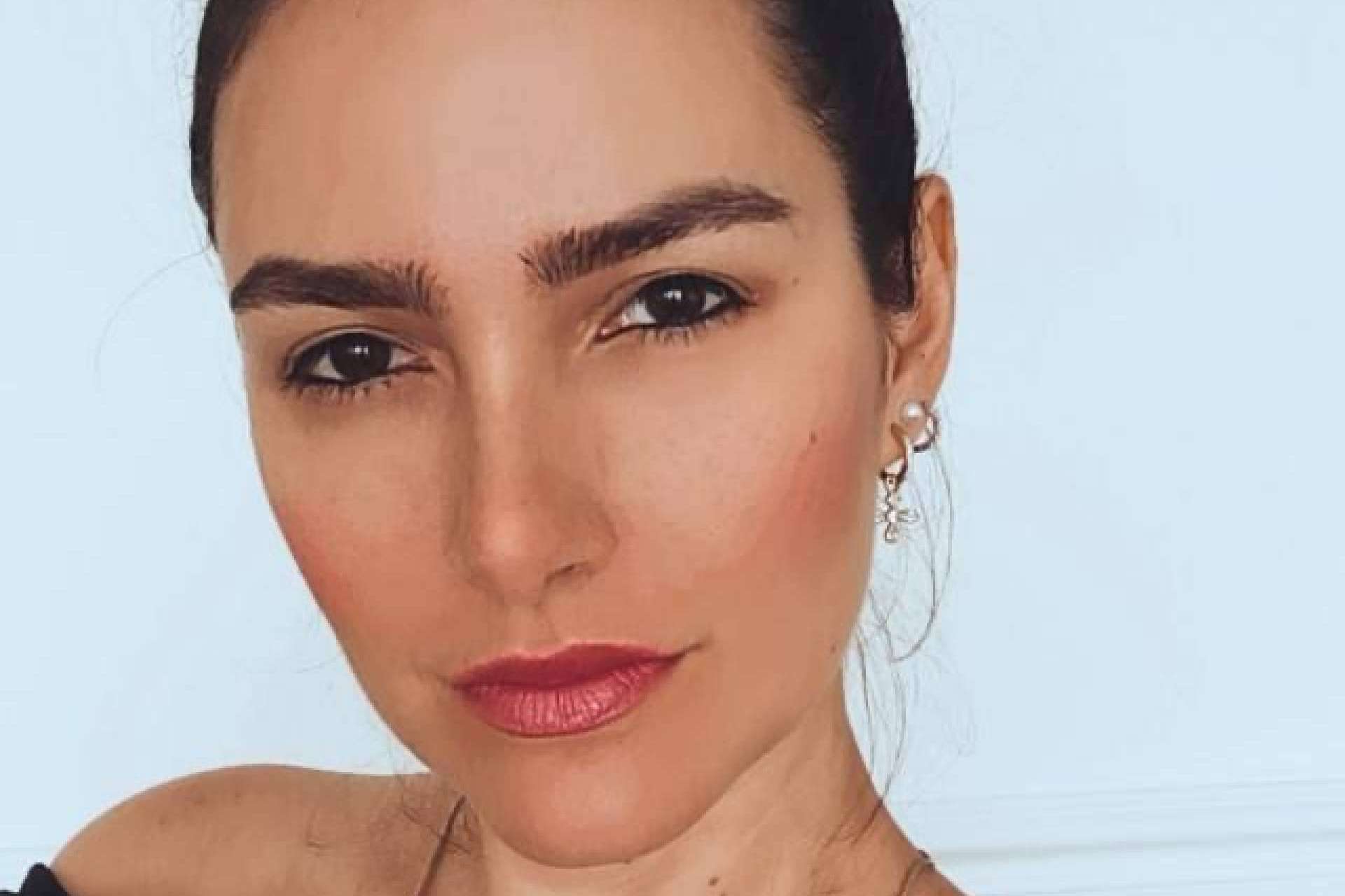 Vanessa Leao habla de la amplia experiencia de Shine en tratamientos para la recuperación de las cejas