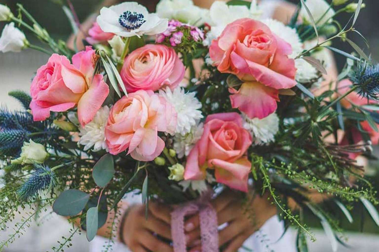 El amor es para siempre con las flores preservadas de Flores Akita