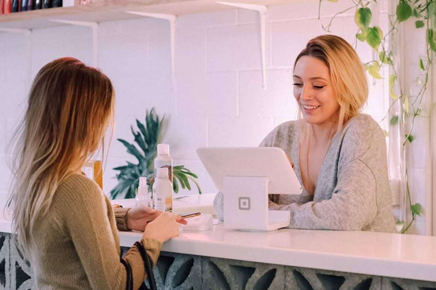 Hacer crecer una empresa bajo la fórmula de franquicia, con la orientación y consultoría de ene Consulting