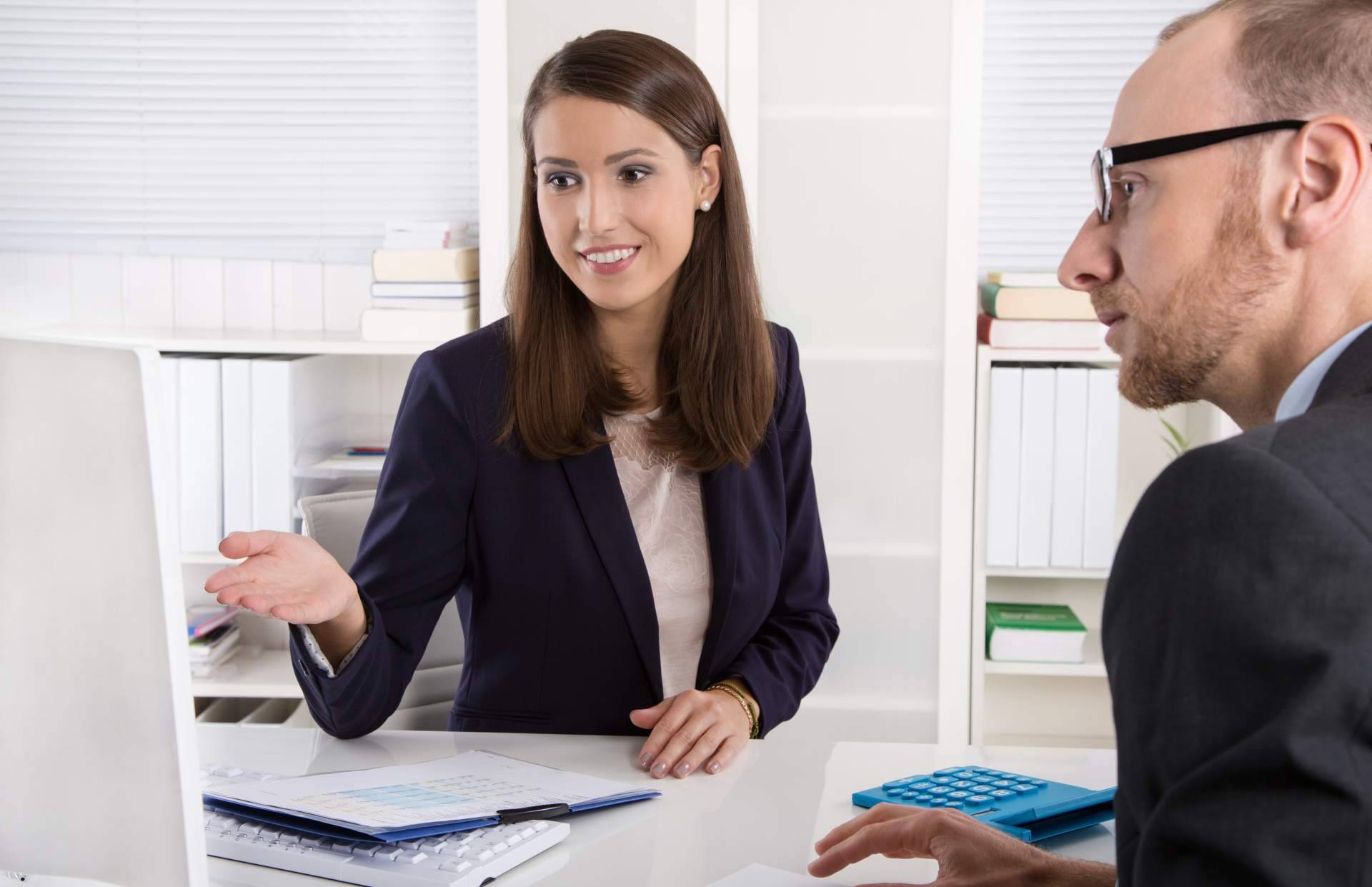 Facilitar la contratación de agentes comerciales externos con NOVI mentor club