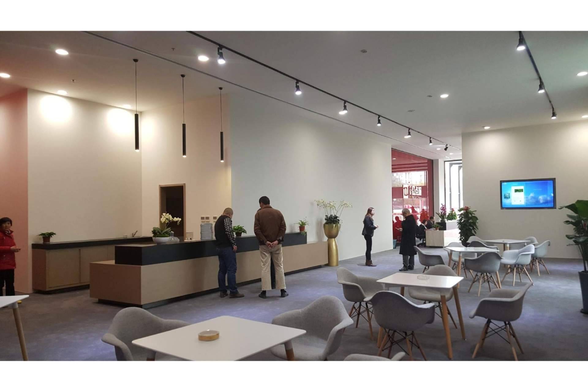 Especialistas en diseño de interiores para oficinas con la metodología Agile Office, por DXMID