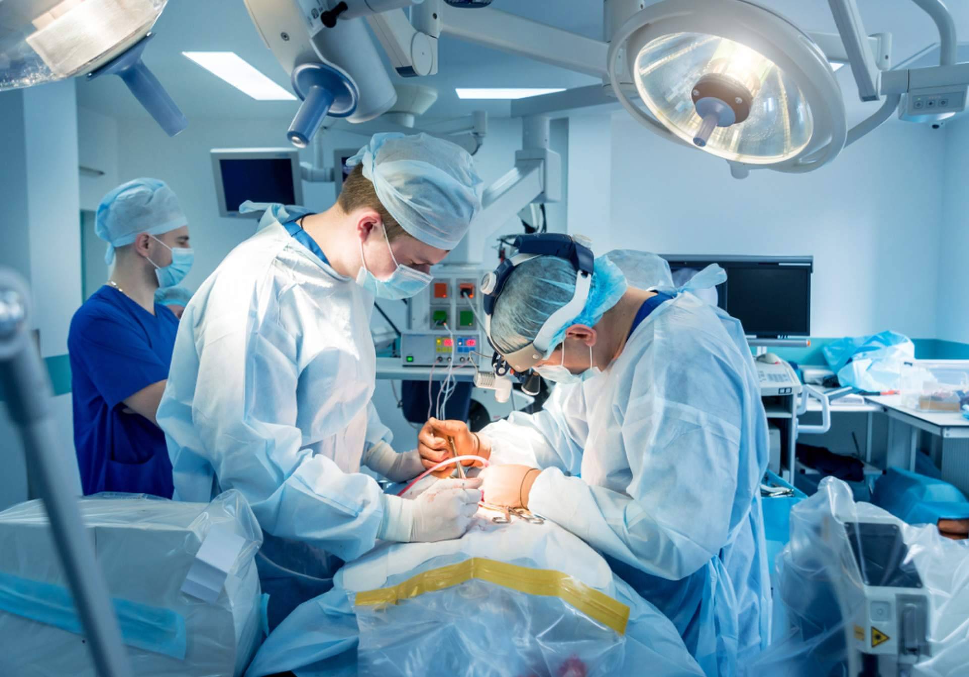 Reducir dolor y traumas por quiste pilonidal con métodos y tecnología de vanguardia