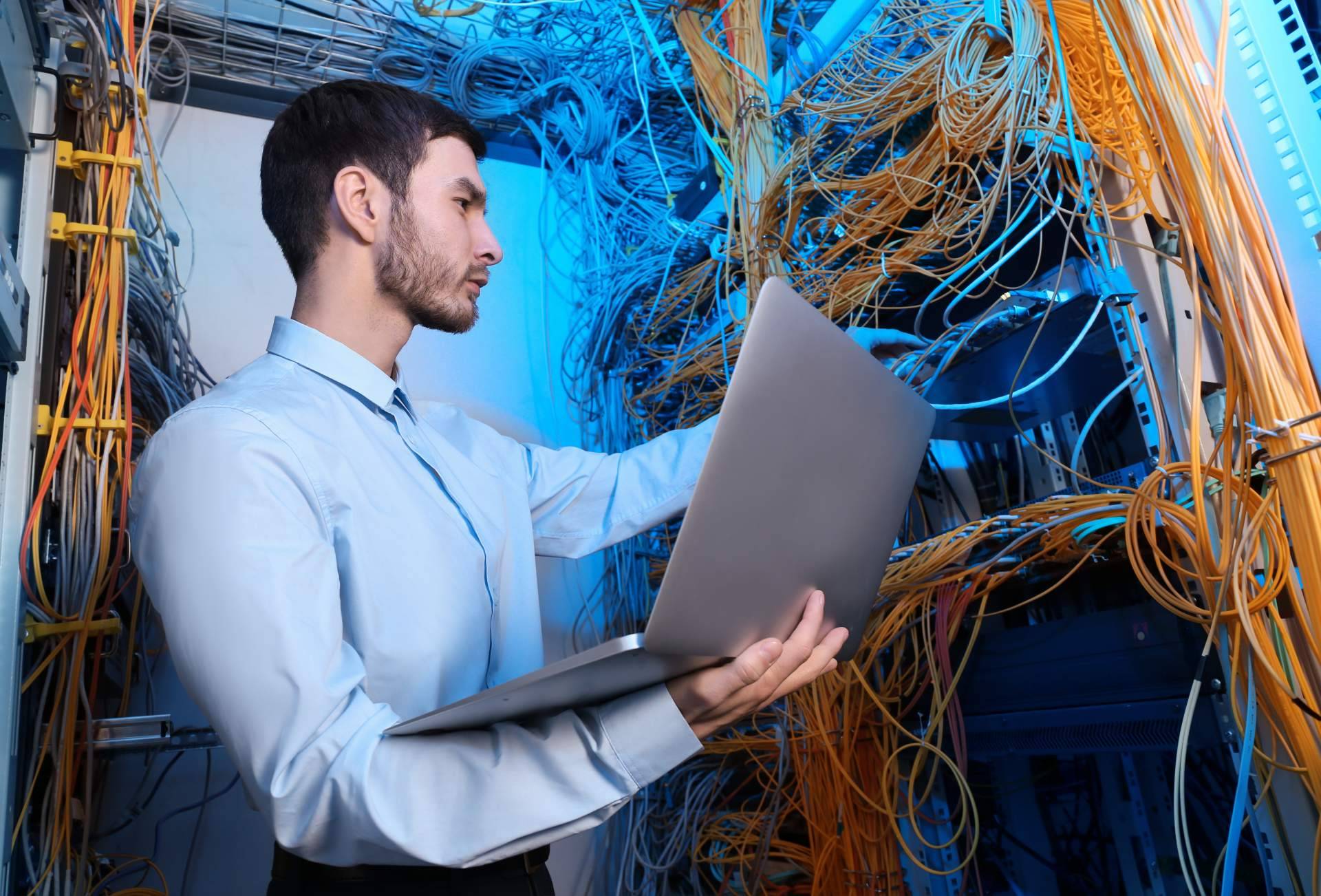¿Dónde encontrar soluciones de mantenimiento y outsourcing informático para empresas? Zema IT