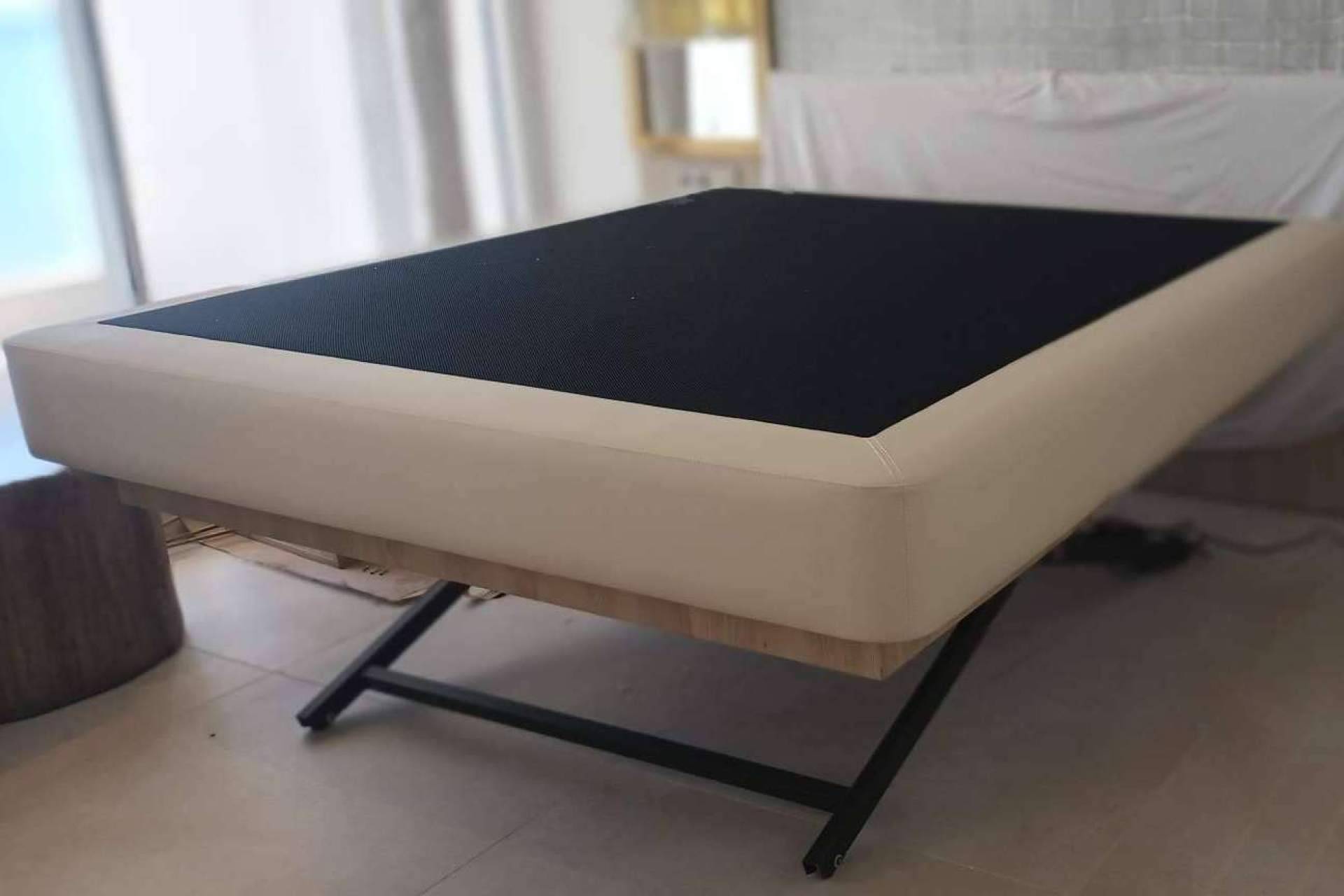 Bed Lifter y sus elevadores de cama múltiples