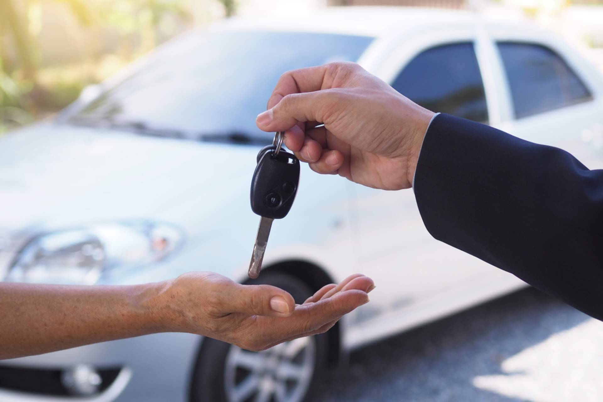 Contratar coches de renting a buen precio, con Prisma Renting