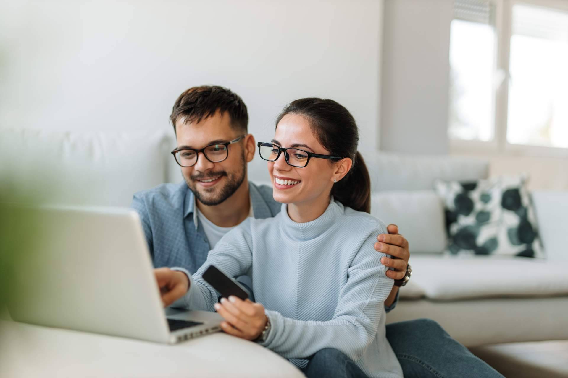 Cómo comprar por internet en tiendas electrónicas 100 % fiables