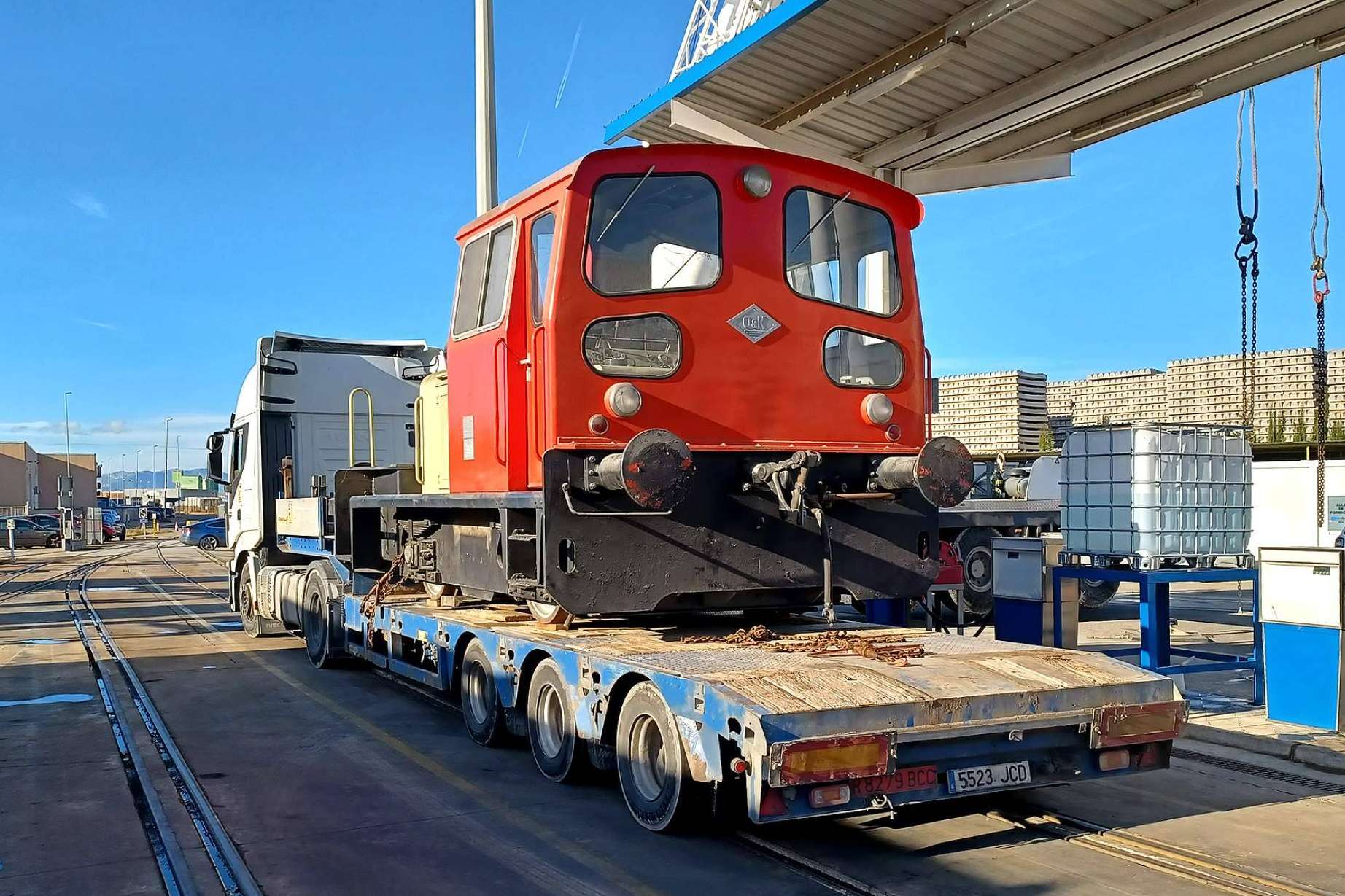 Una histórica locomotora de Azucarera Ebro preservada por la Fundación del Patrimonio Ferroviario