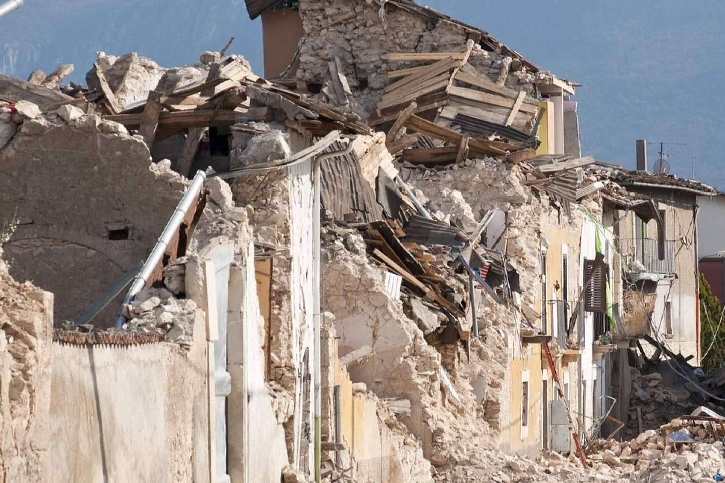 Cómo hacer frente a los terremotos, con Pacheco Arquitectos