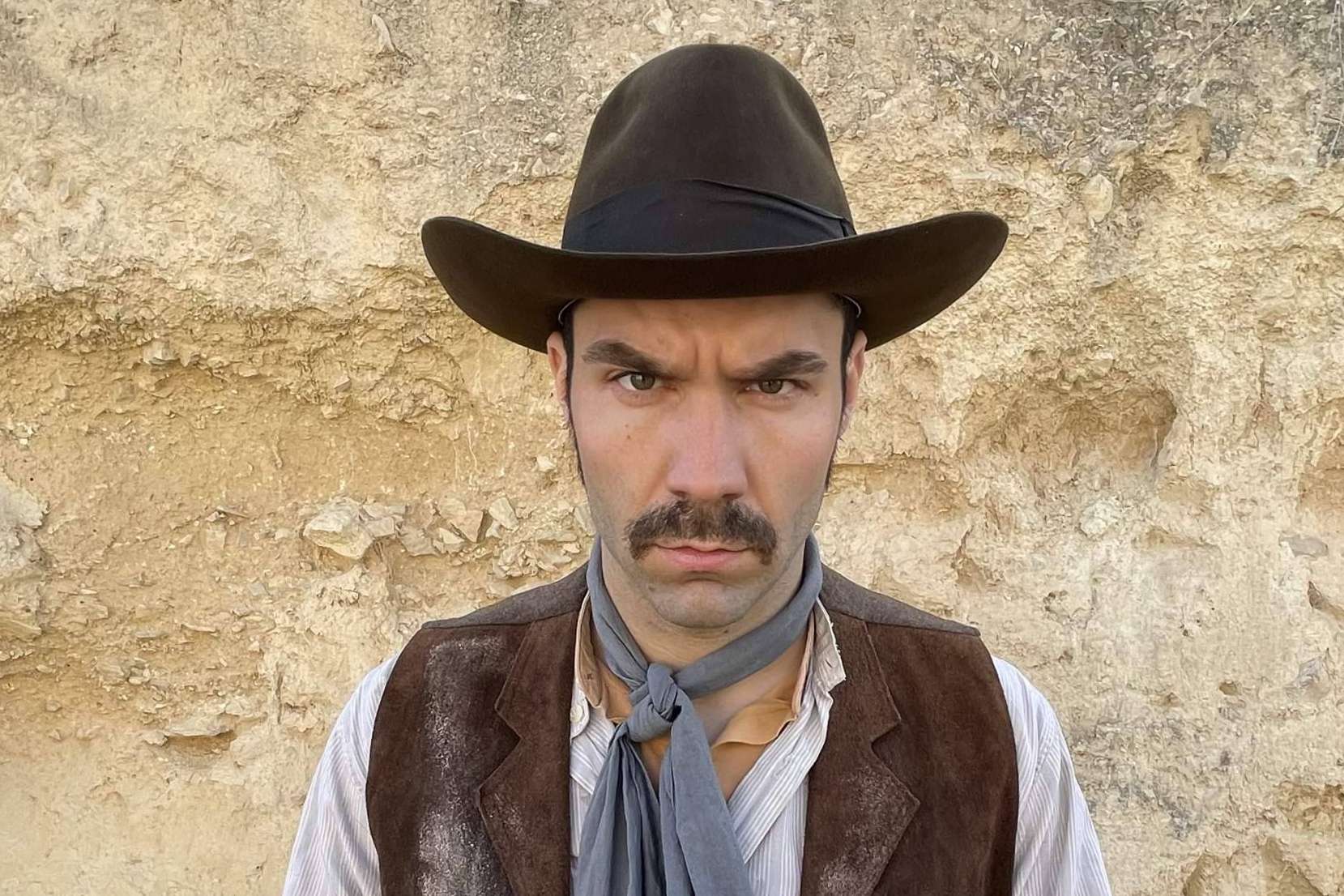 In Extremis en la nueva serie de Amazon Prime 'Sin Huellas'