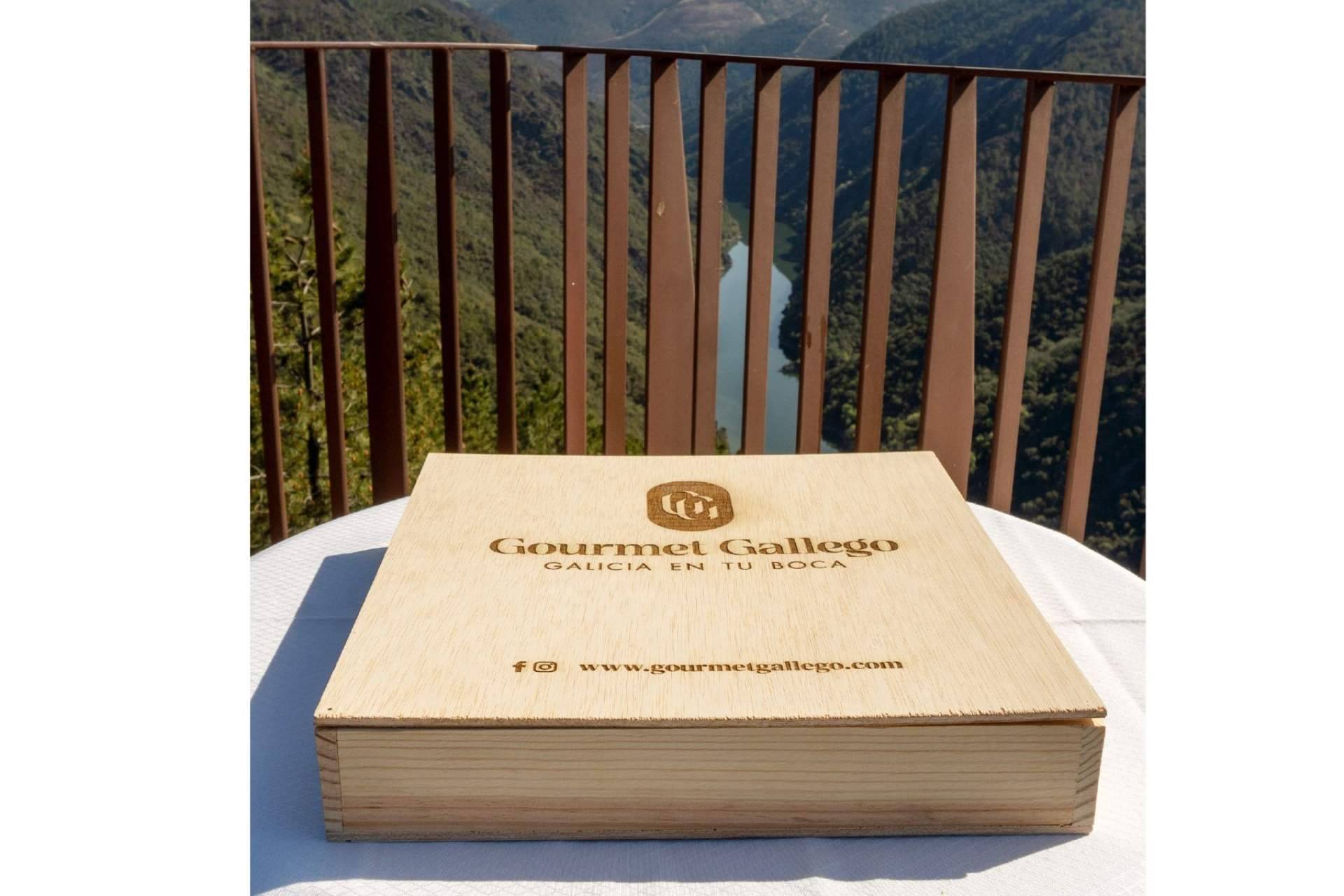 Gourmet Gallego sorprende con su empanada de lamprea en el 36 Salón Gourmets