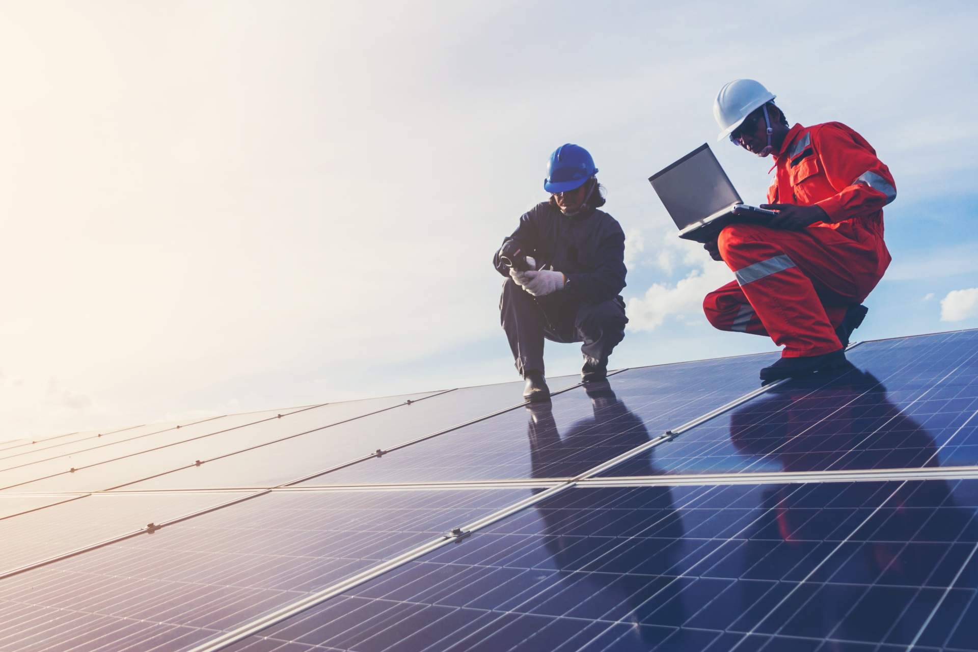En qué consisten los servicios energéticos que ofrece el Grupo Sholuciona