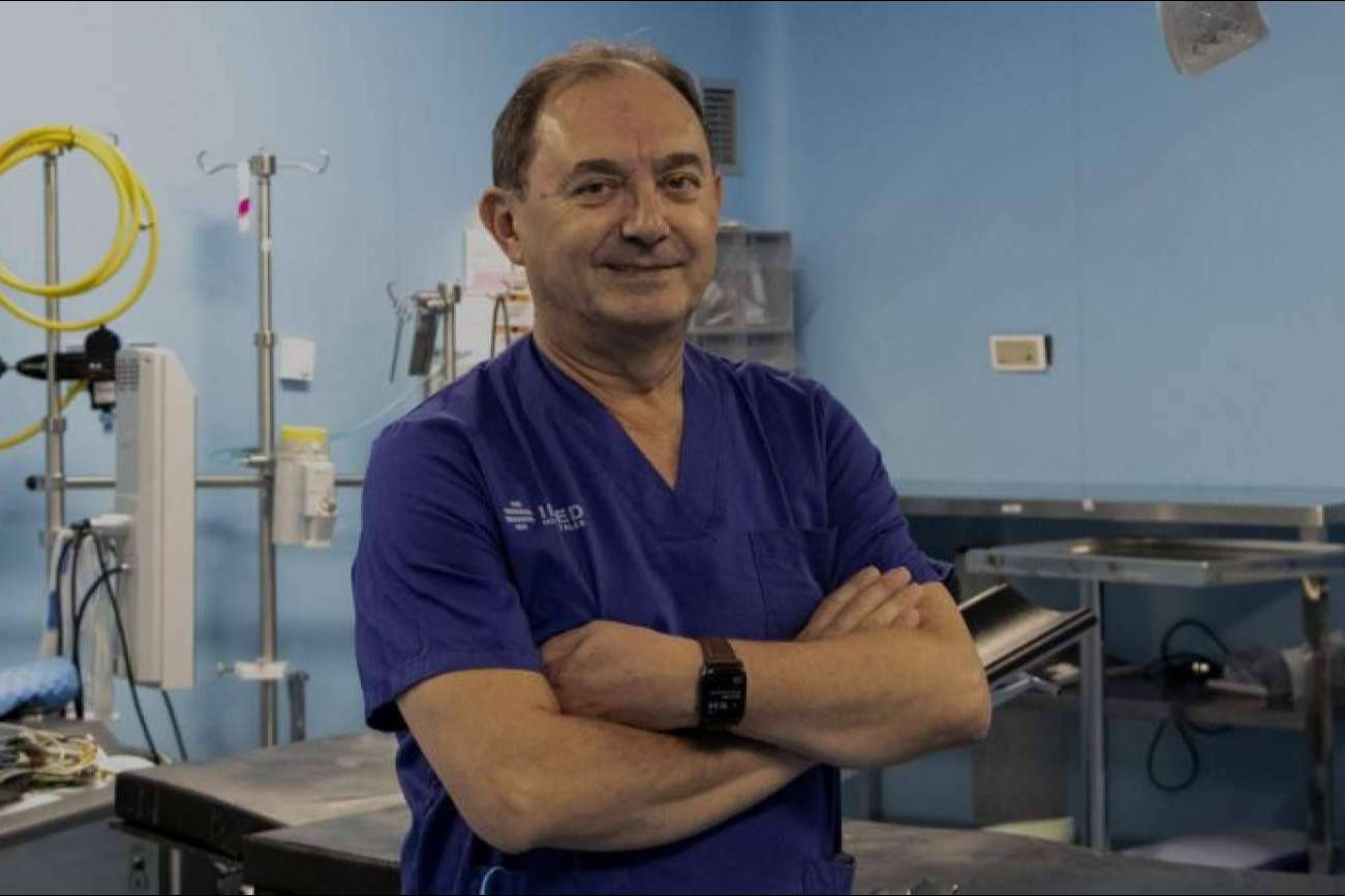 Entrevista con el Dr. Botella-Asunción, neurocirujano en Valencia