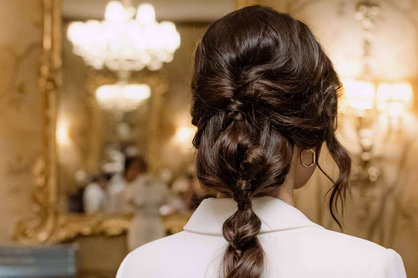 La estilista Susanna Cabrera, de Salón Toro, expone las tendencias en peinados para novias