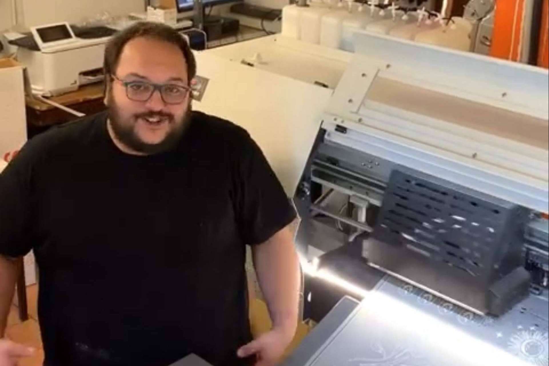 Rentabilidad para cualquier marca de camisetas con los servicios de impresión DTF de DTF Barcelona