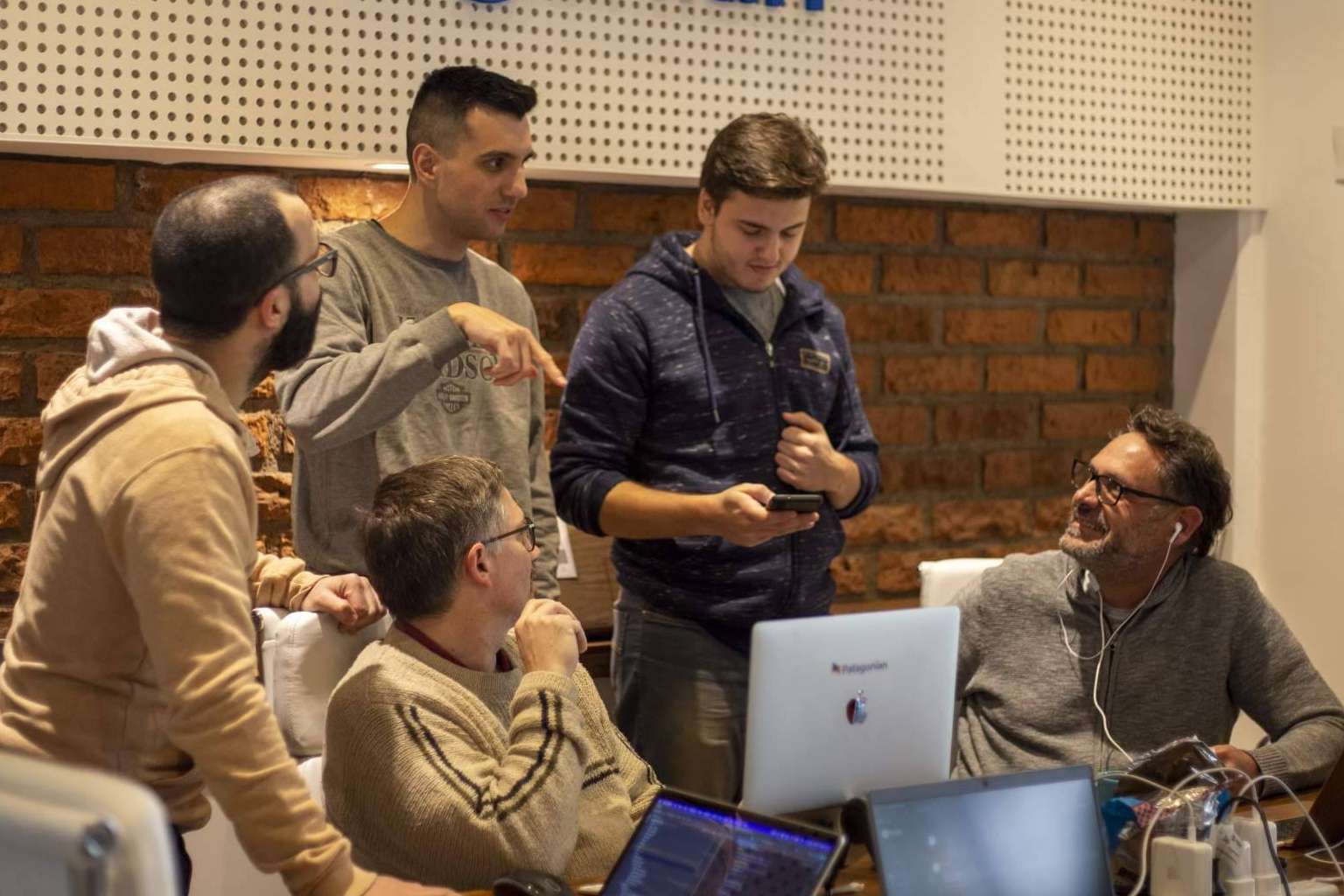 ¿De qué manera puede ayudar la Inteligencia Artificial a una empresa?, con Patagonian