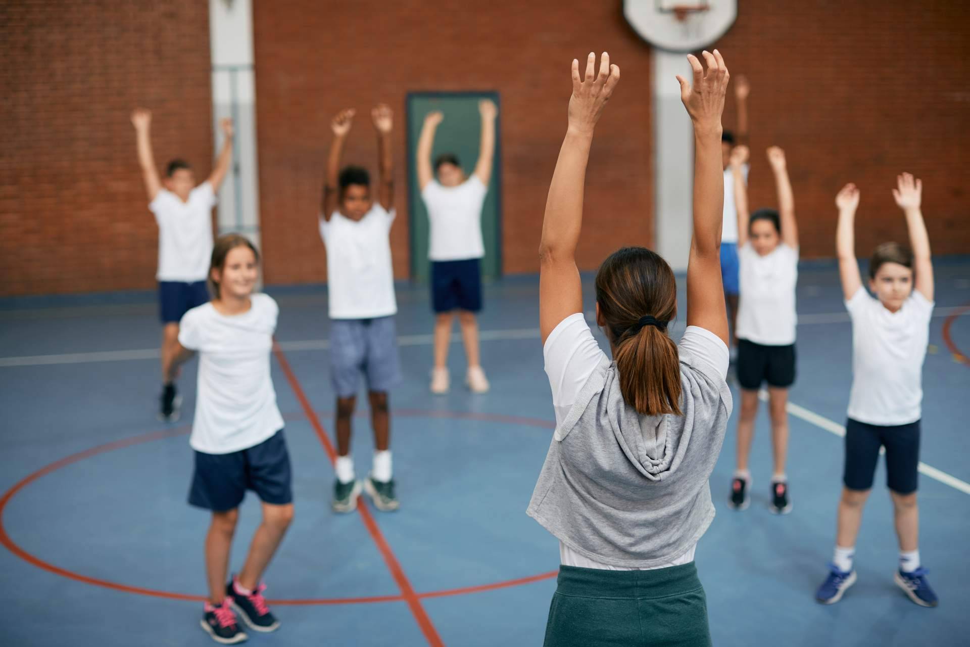 Importancia de la educación física en los adolescentes y jóvenes, por Santiago Romero Granados